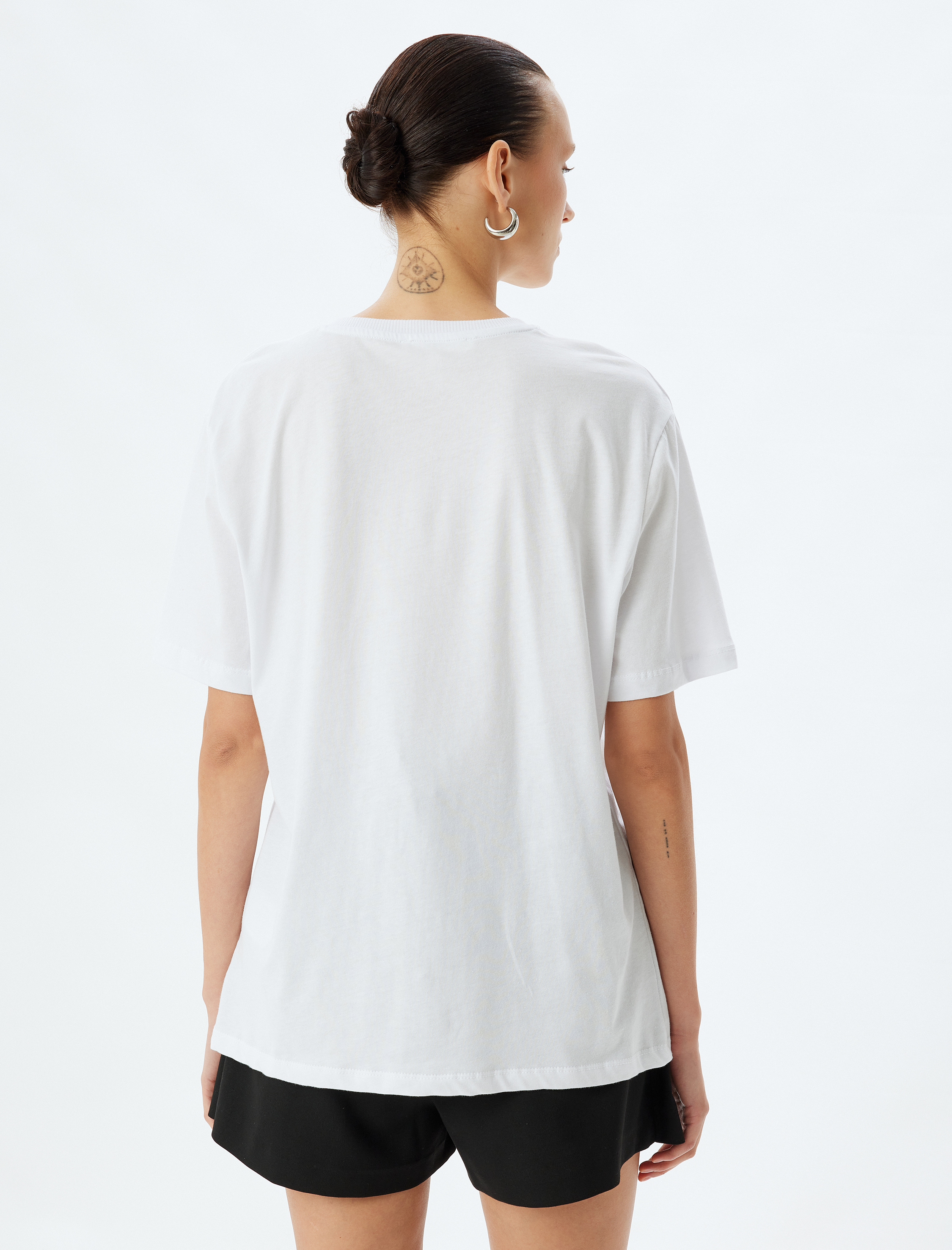   Kısa Kollu Bisiklet Yaka Pamuklu Fotoğraf Baskılı Tişört