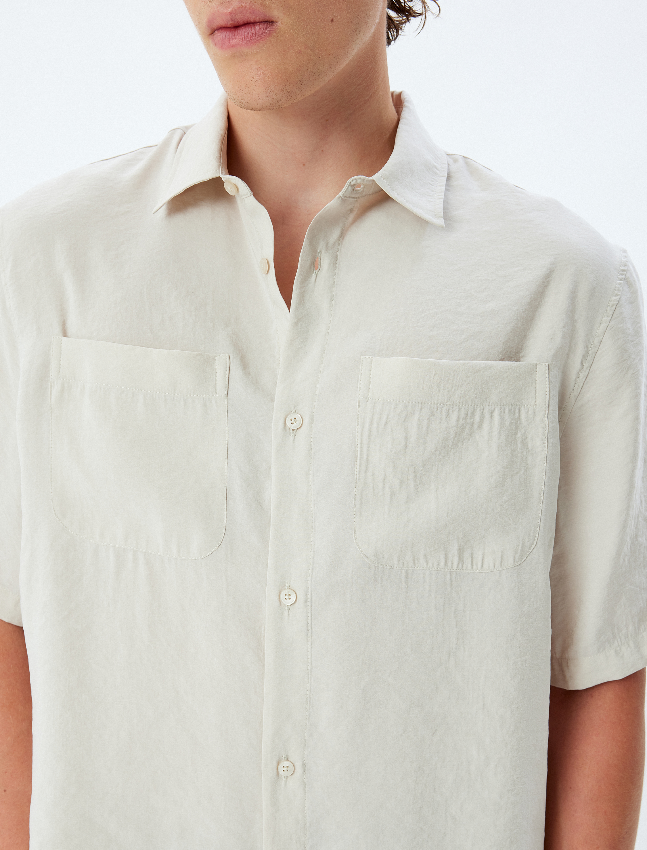   Basic Gömlek Cepli Kısa Kollu Regular Fit