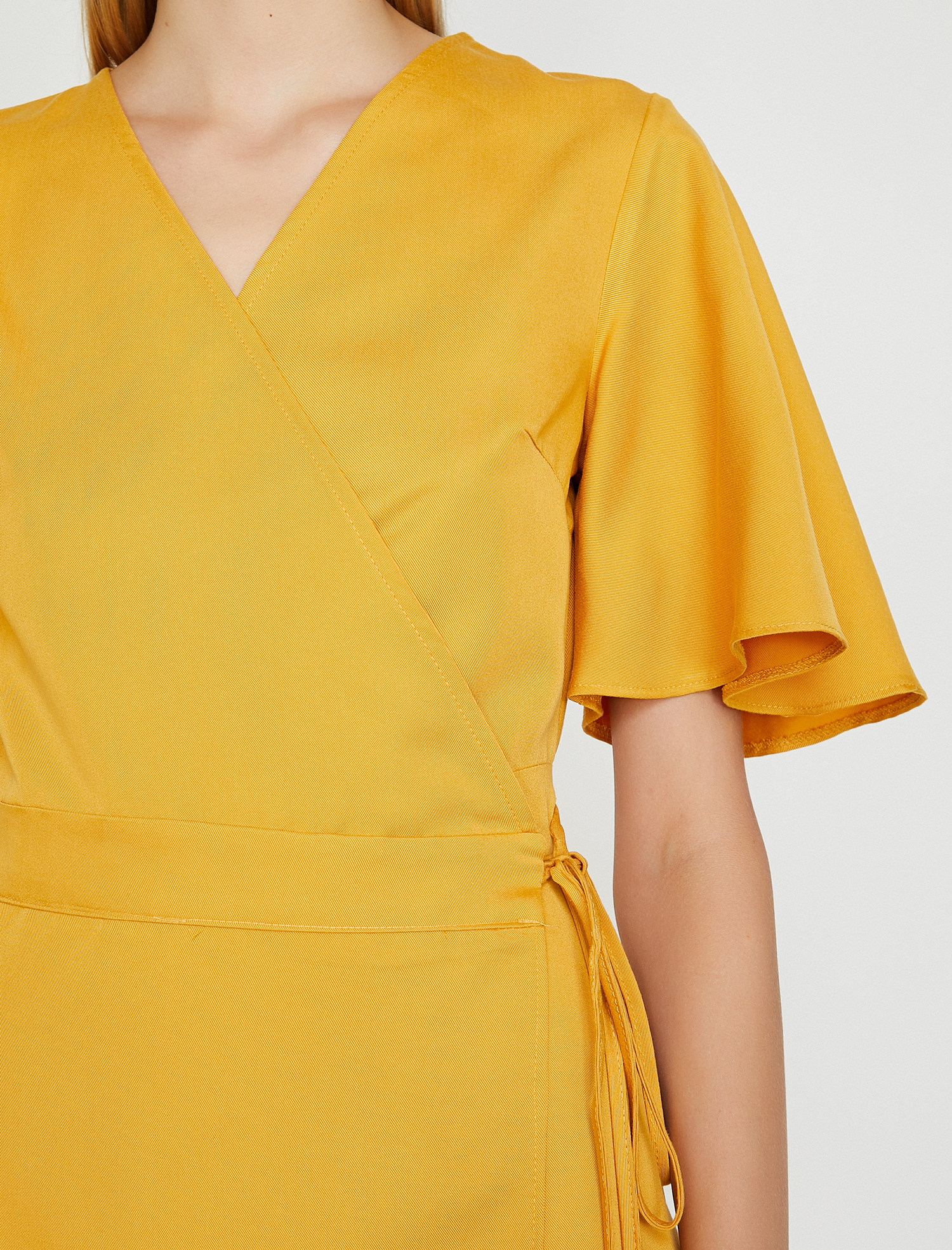   Beli Bağlamalı Elbise