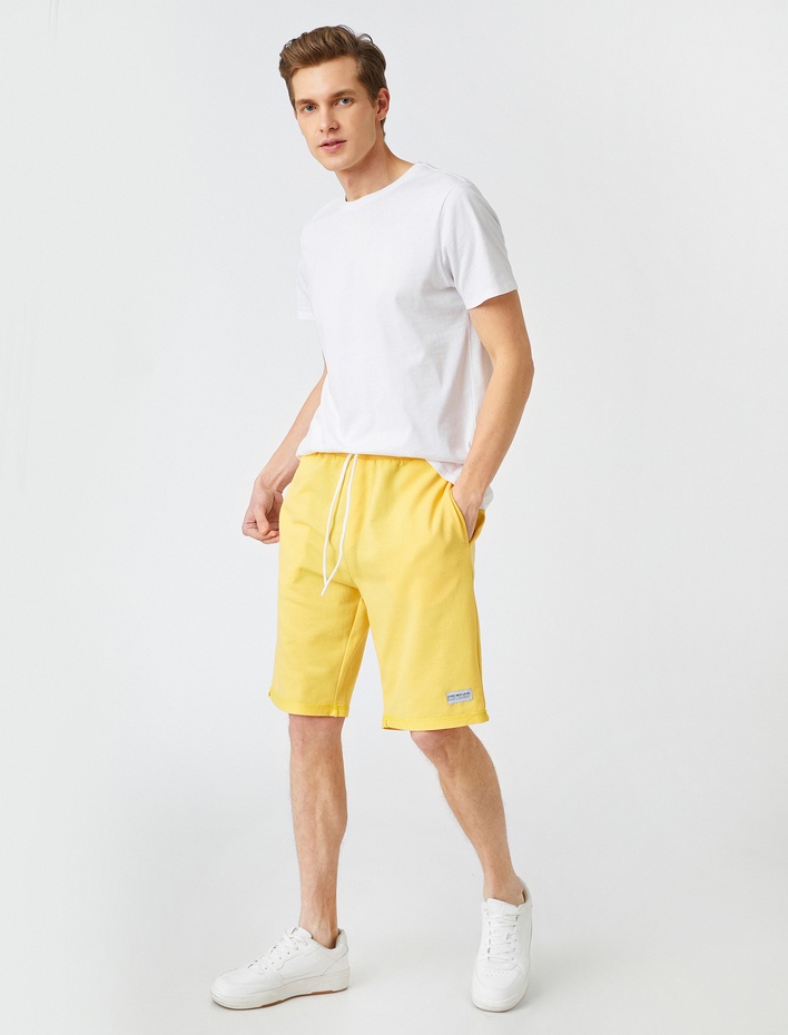  Slim Fit Etiketli Şort