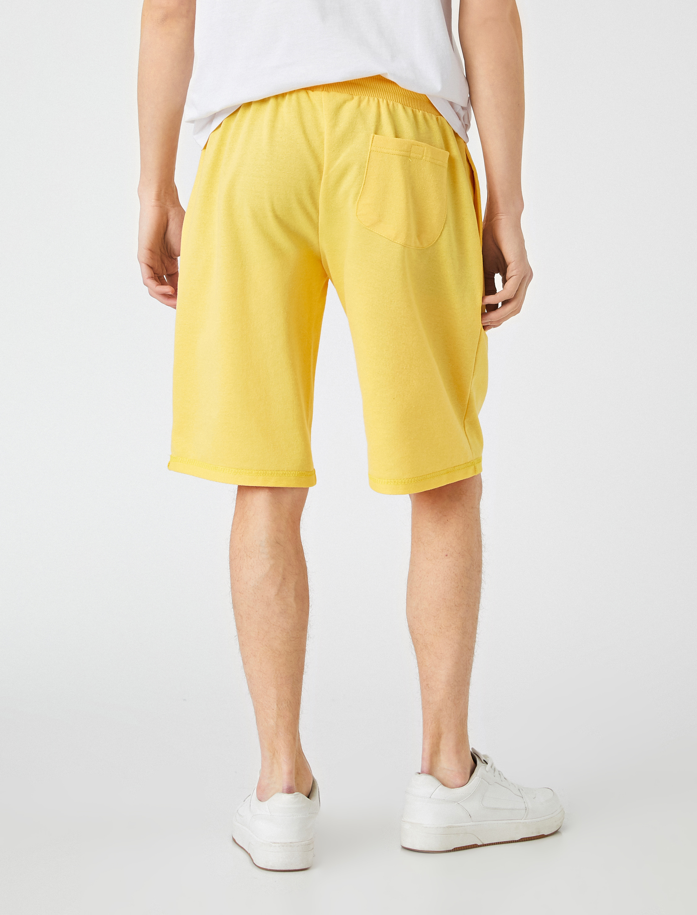   Slim Fit Etiketli Şort