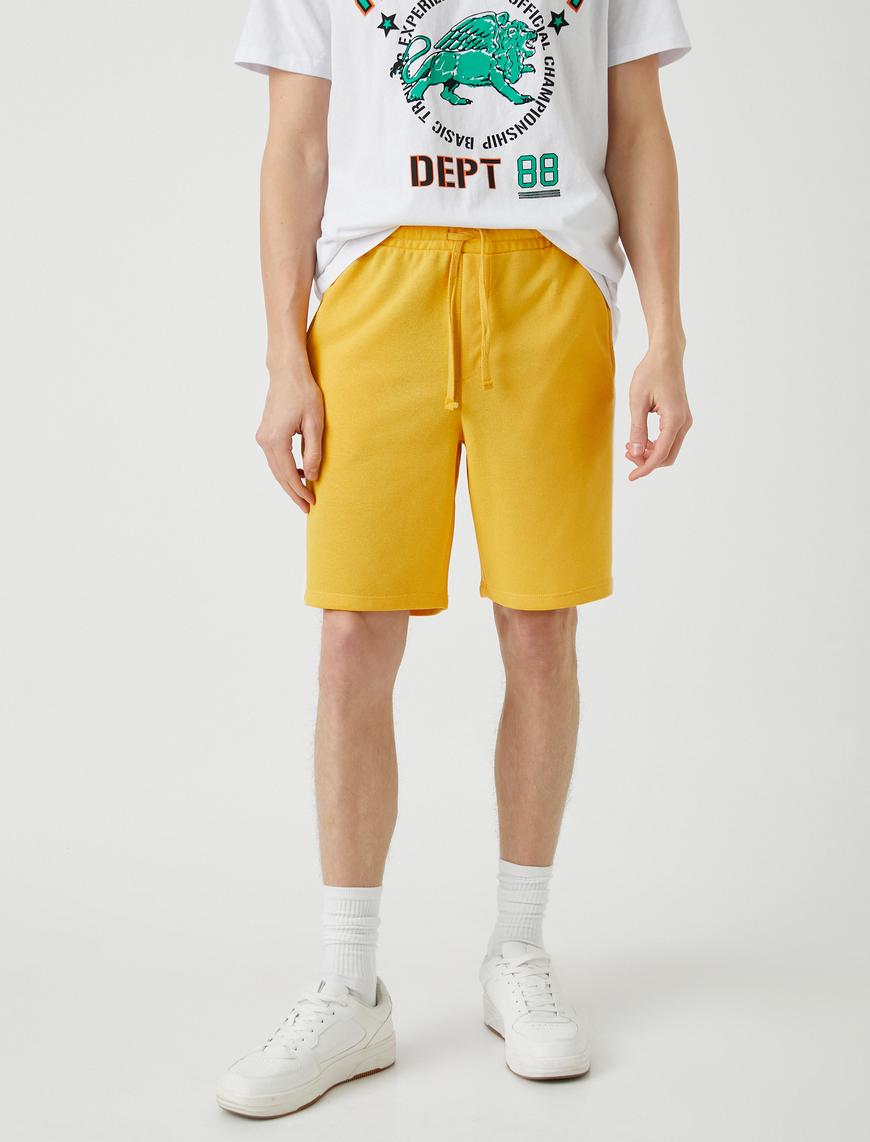   Slim Fit Şeritli Şort
