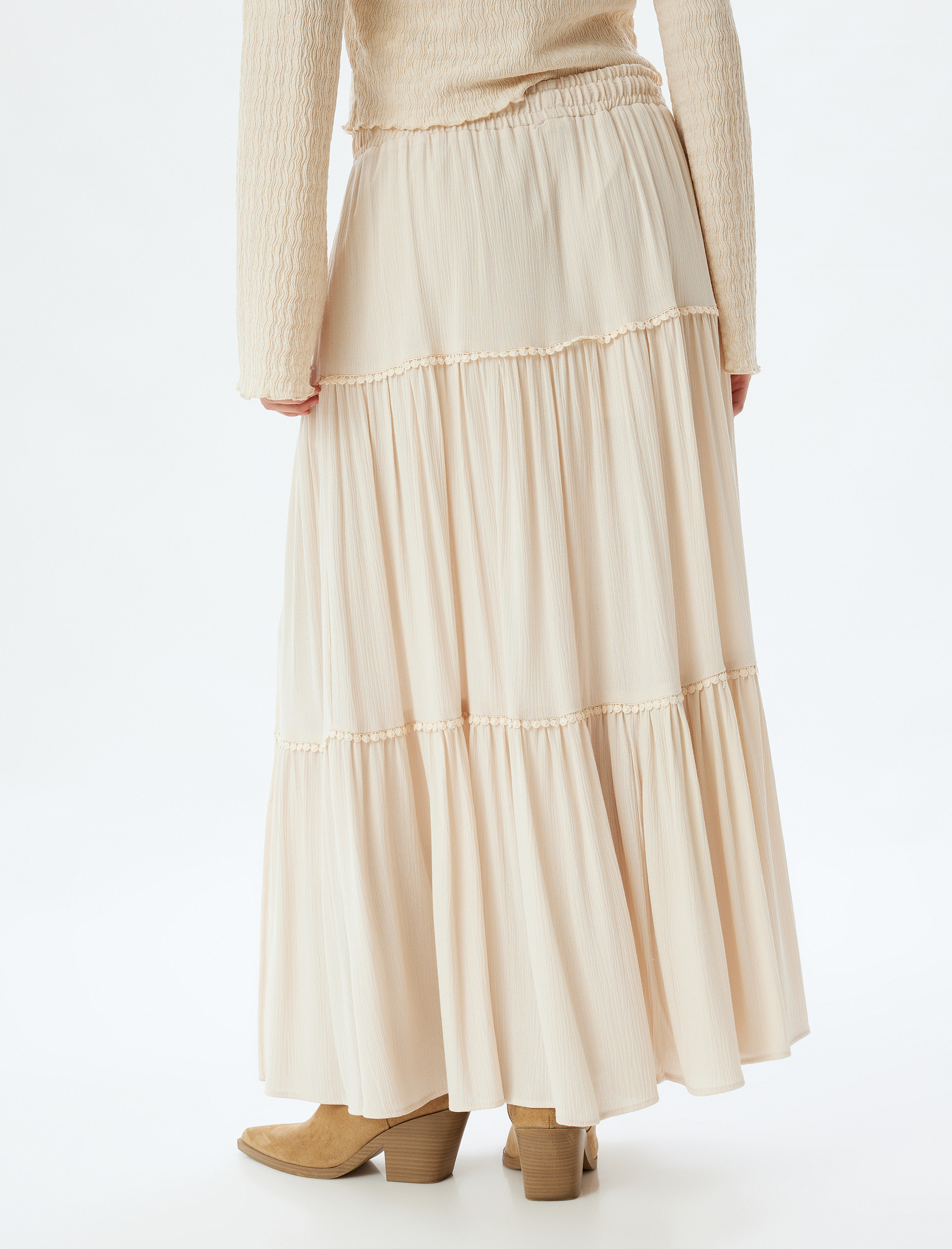   Fırfırlı Katlı Yırtmaçlı Viskon Uzun Çan Etek