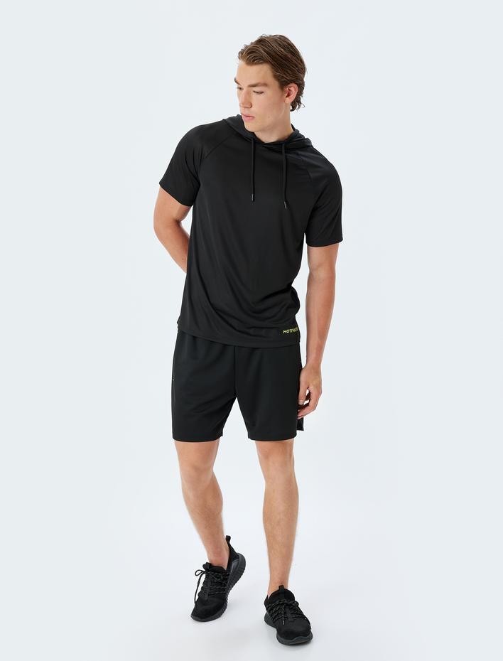  Spor Tişört Kapşonlu Kısa Kollu Slogan Baskılı