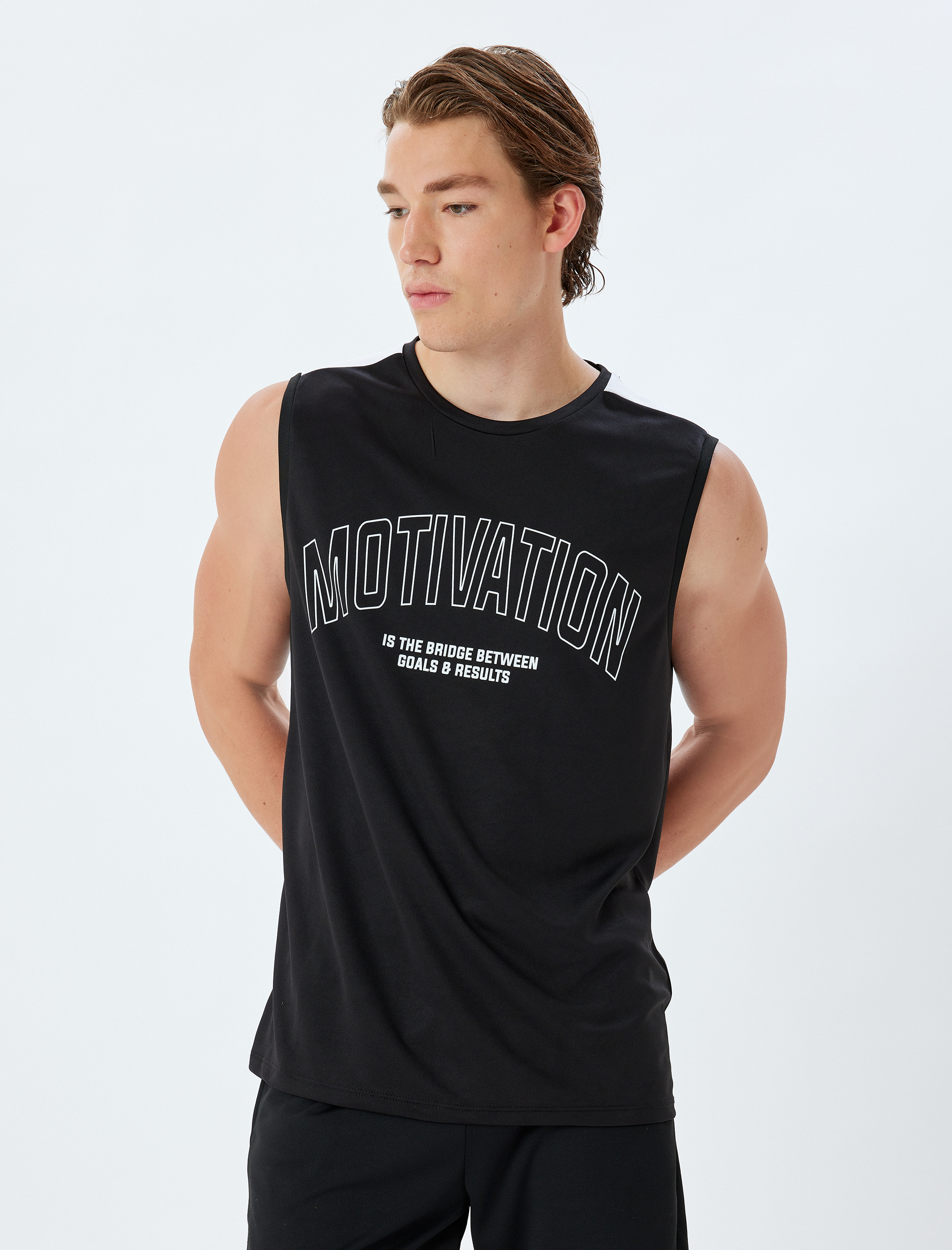   Slogan Baskılı Bisiklet Yaka Kolsuz Spor Atlet