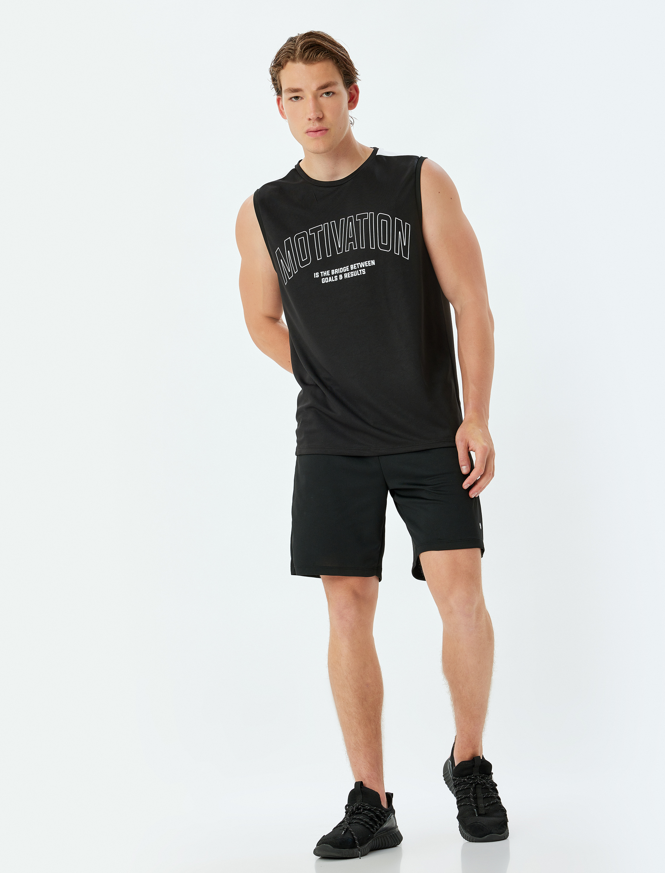   Slogan Baskılı Bisiklet Yaka Kolsuz Spor Atlet