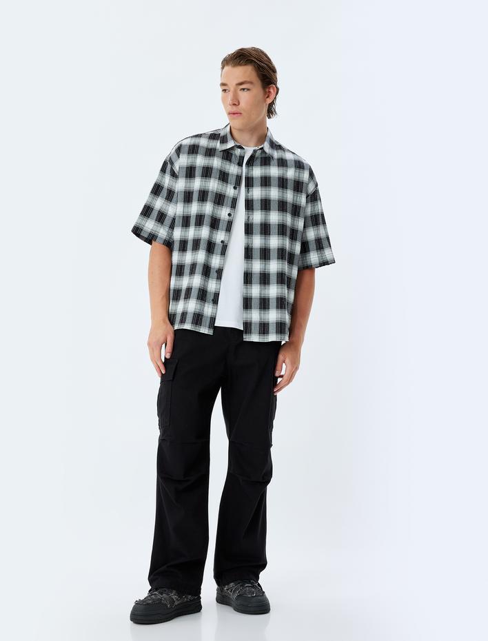  Ekose Desenli Regular Fit Kısa Kollu Gömlek