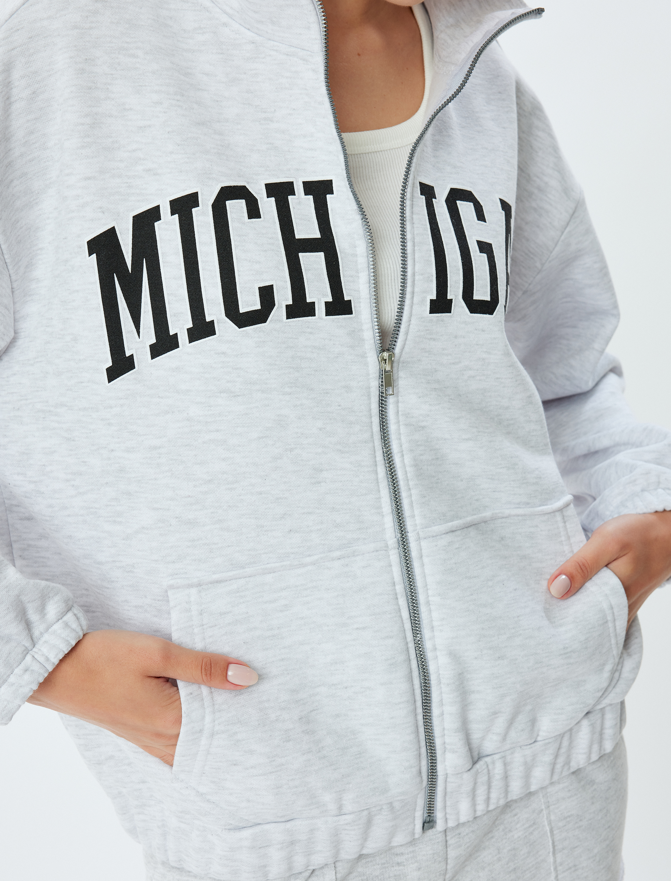   Şardonlu Oversize Fermuarlı Kolej Baskılı Dik Yaka Sweatshirt