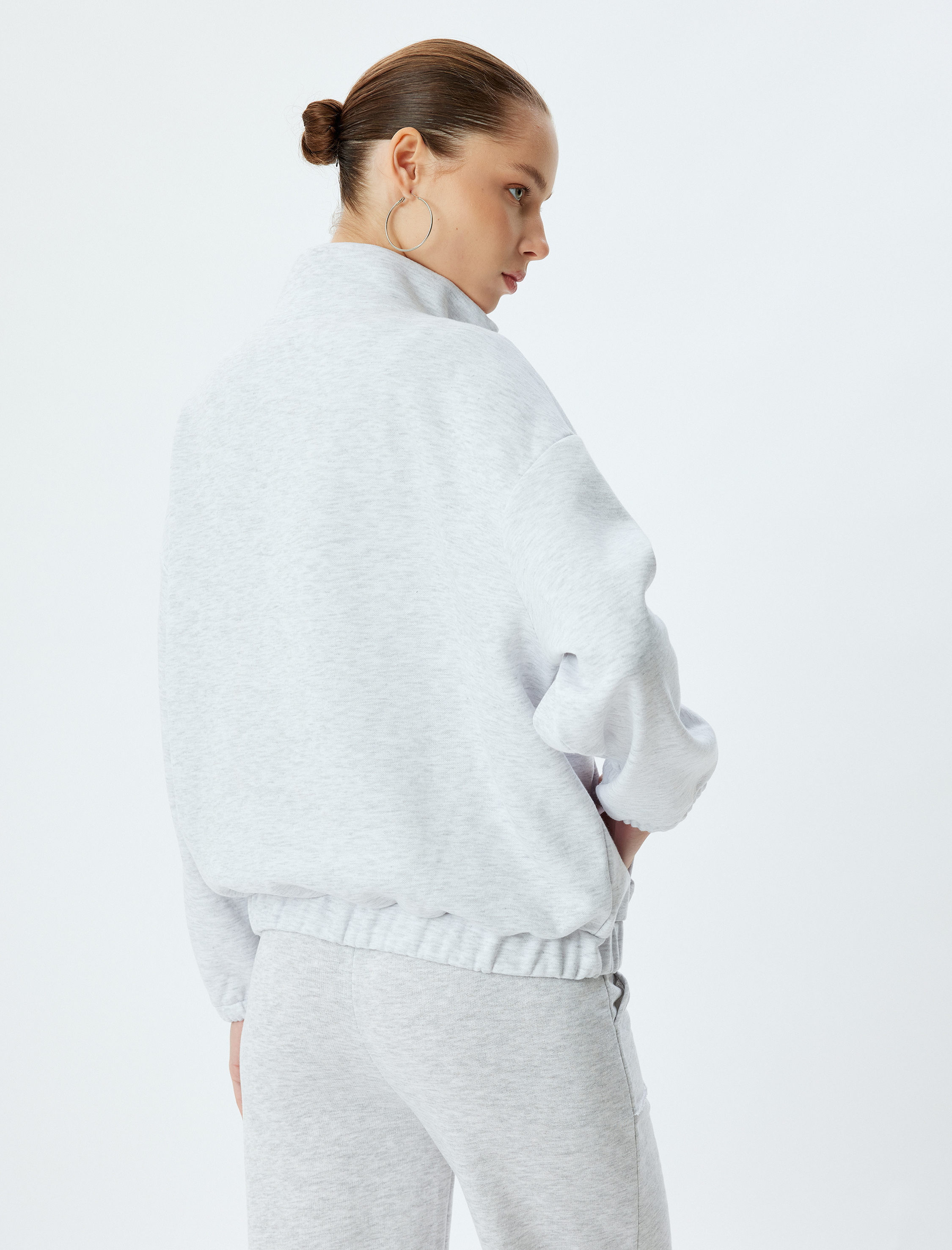   Şardonlu Oversize Fermuarlı Kolej Baskılı Dik Yaka Sweatshirt