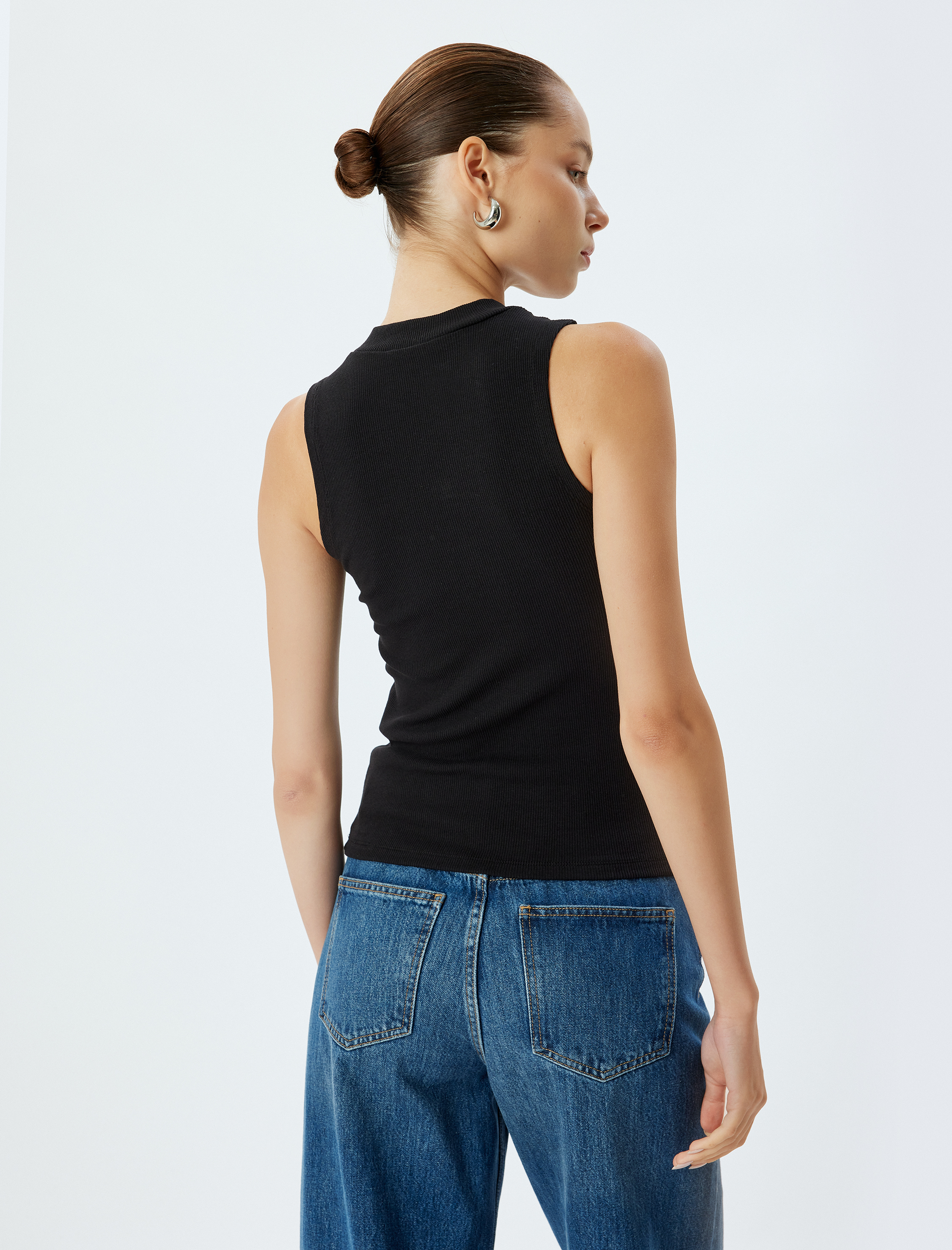 Basic Atlet Fitilli Kolsuz Dik Yaka Slim Fit