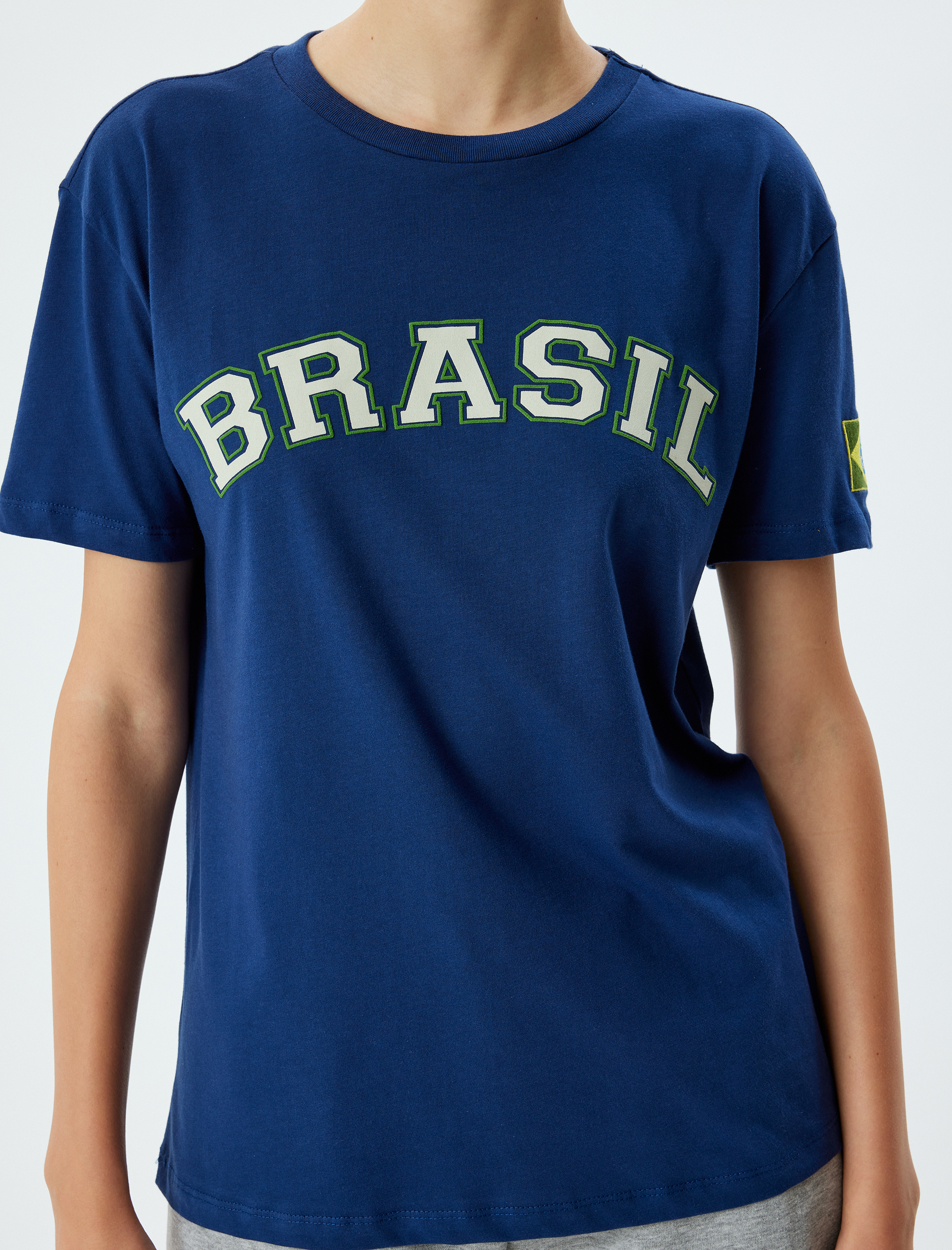   Oversize Arkası Baskılı Sloganlı Bisiklet Yaka Tişört