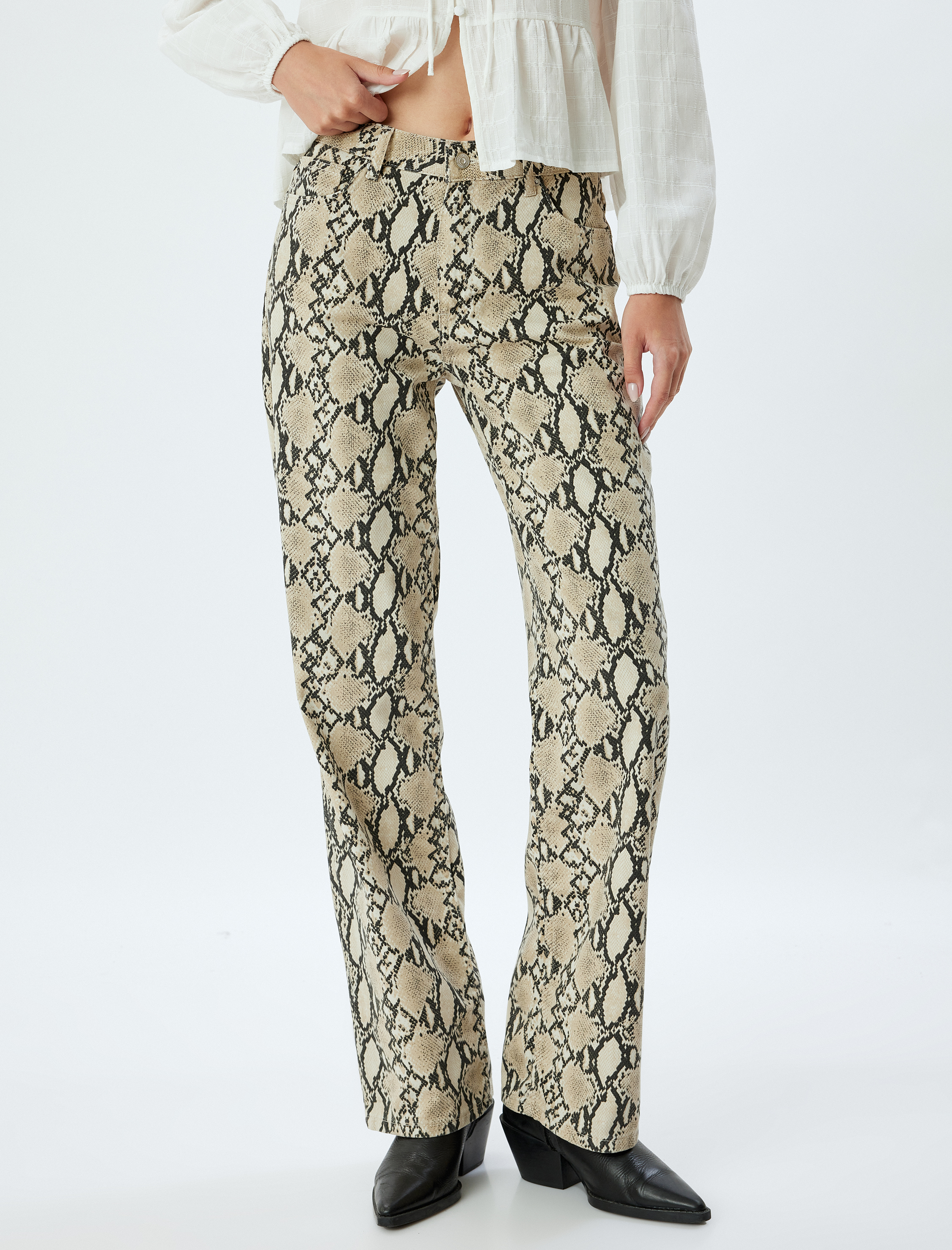   Yılan Derisi Görünümlü Düz Paça Düğmeli Pantolon - Straight Fit Jean