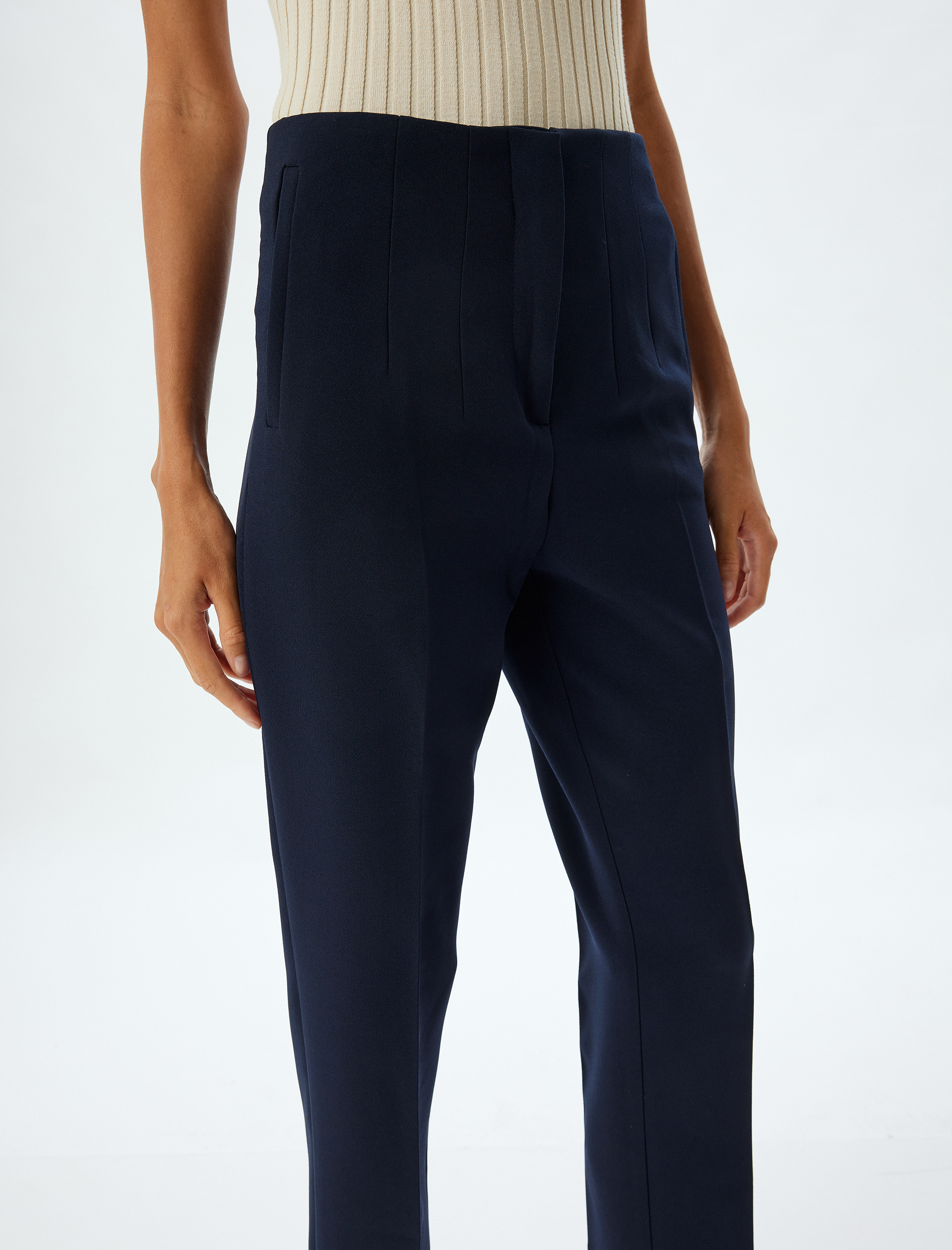   Yüksek Bel Cepli Slim Fit Cigarette Pantolon