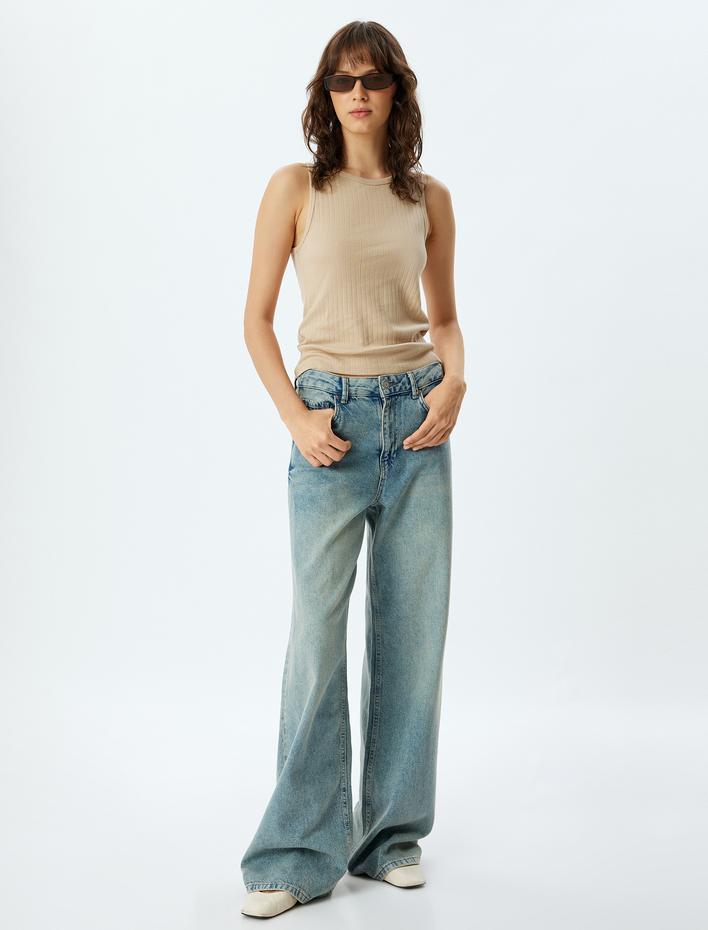  Yuvarlak Yaka Ribanalı Kolsuz Tişört