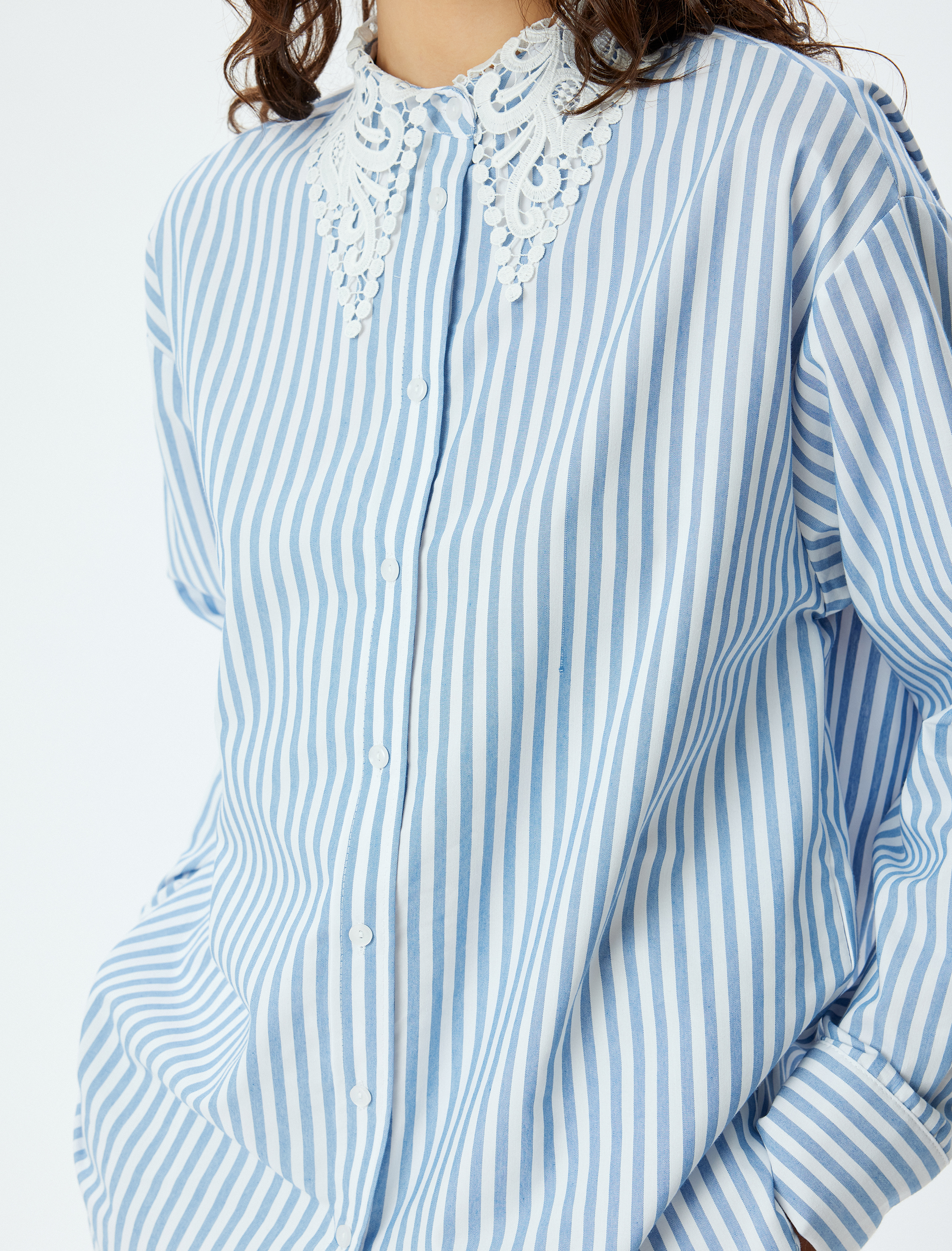   Oversize Gömlek Dantel Yaka Uzun Kollu