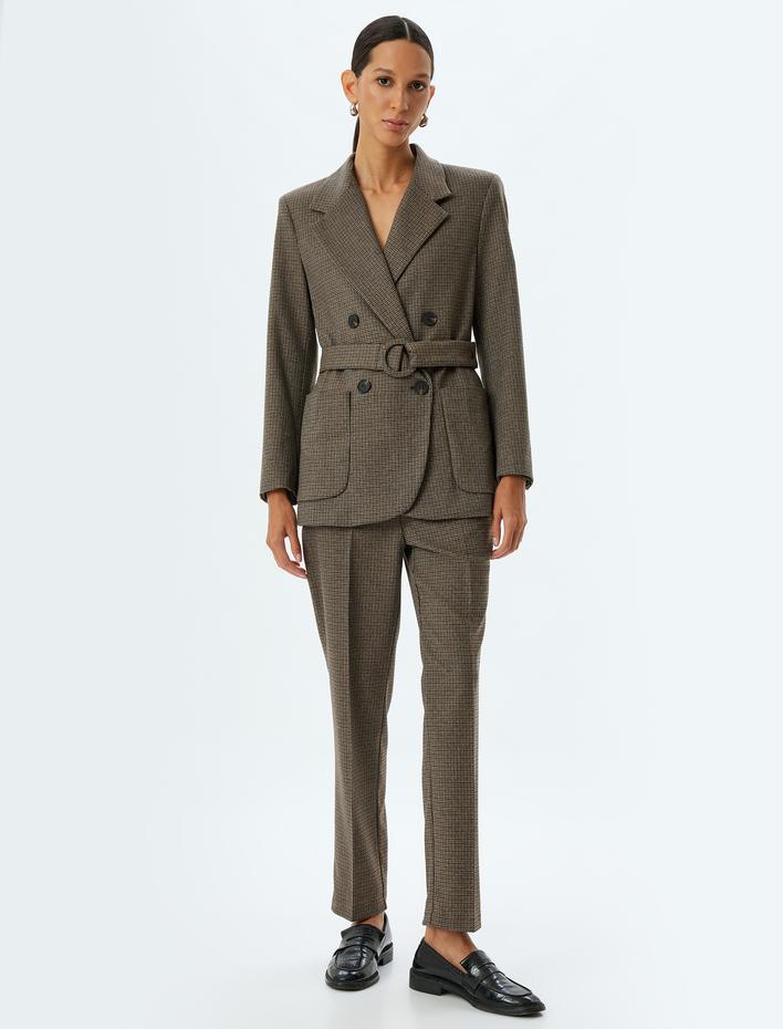  Havuç Kesim Kısa Paça Standart Bel Pantolon