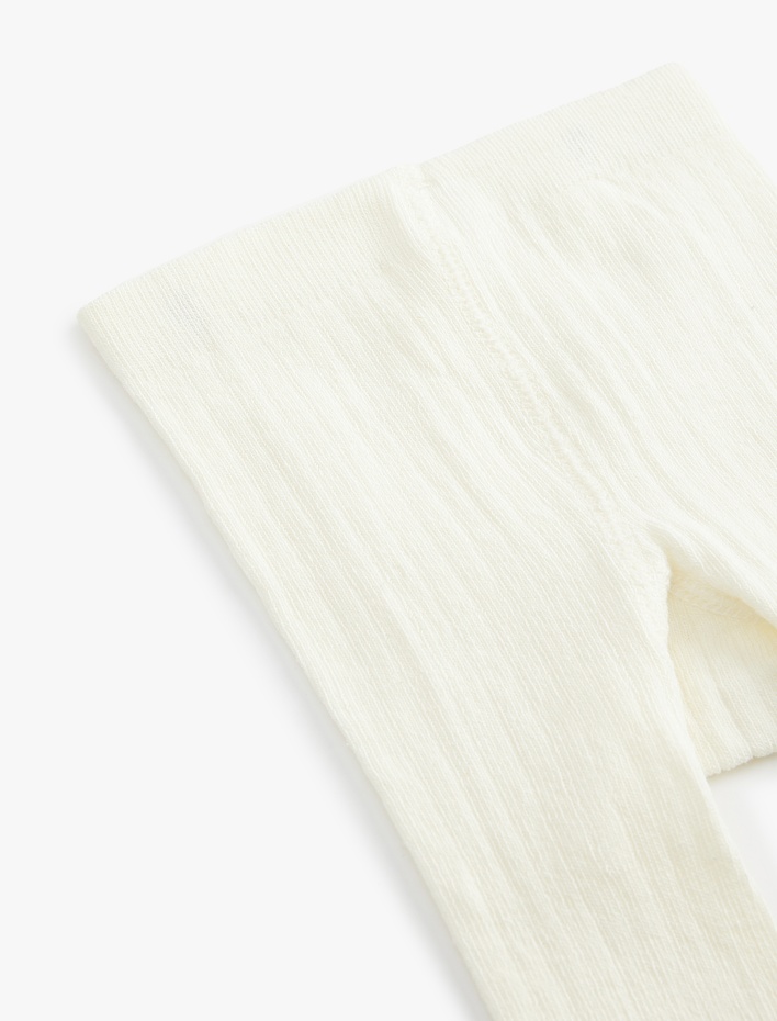 Kız Bebek Külotlu Çorap Dokulu