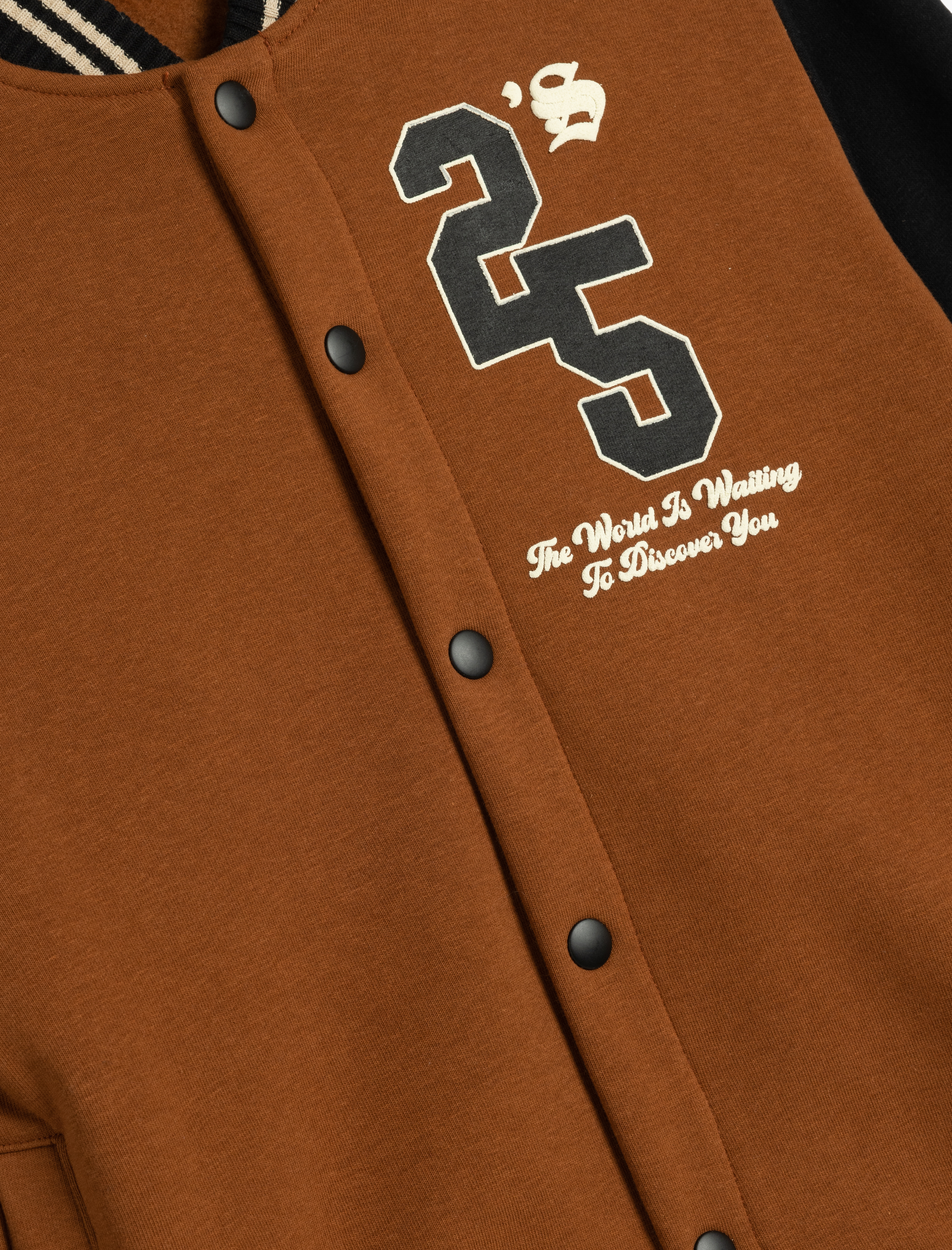  Erkek Çocuk Kolej Bomber Ceket Aplike Detaylı Çıtçıt Kapamalı Şardonlu