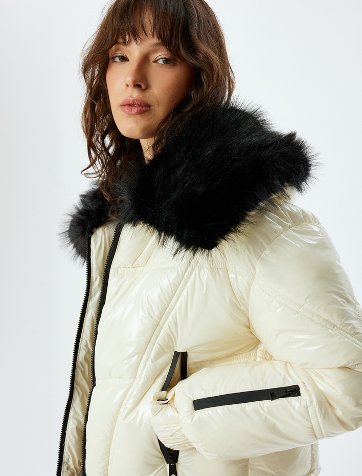  Kayak Montu Çıkarılabilir Kürk Yaka Detaylı Su İtici Cepli Fermuarlı