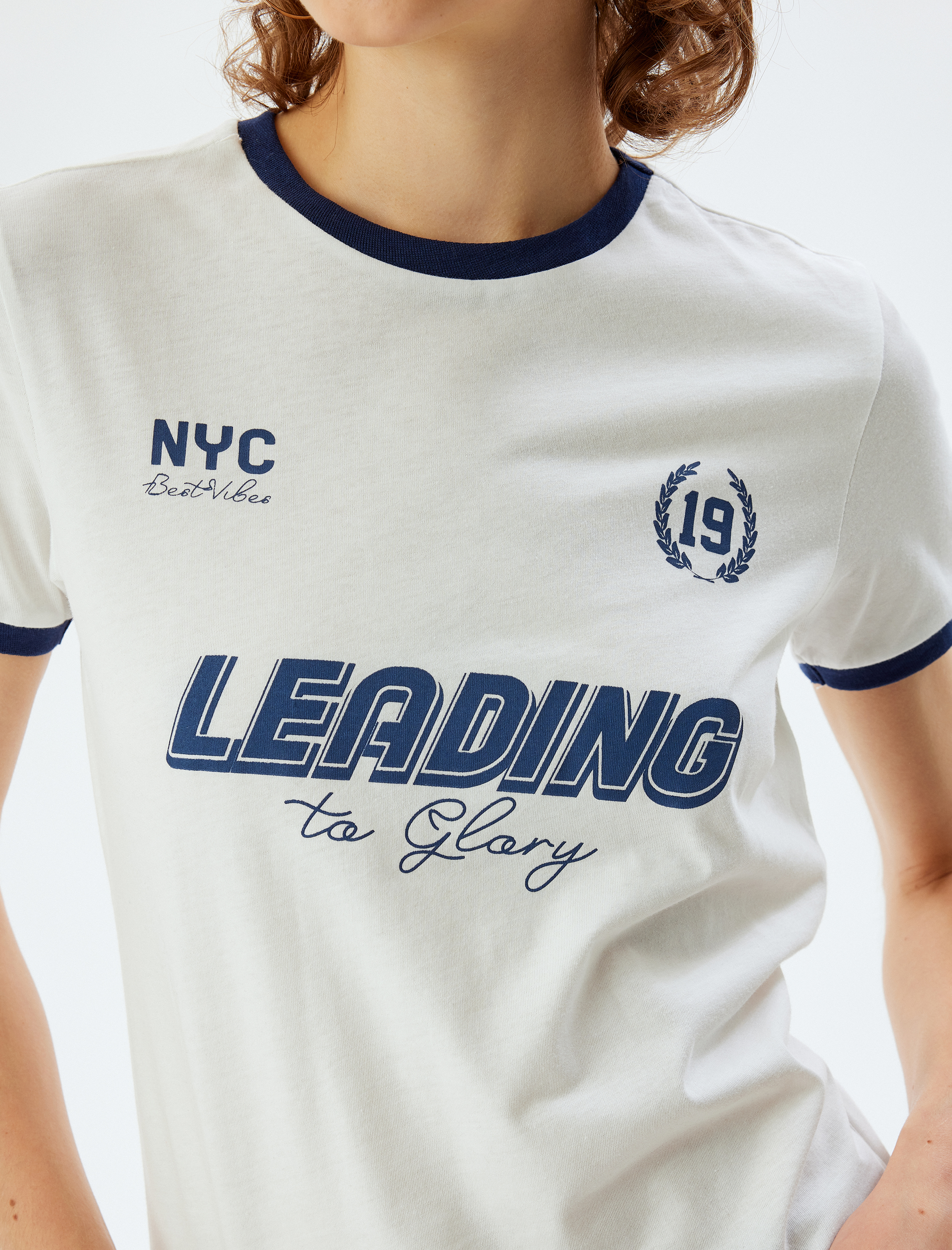   Kolej Tişört Baskılı Bisiklet Yaka Kısa Kollu Biyeli