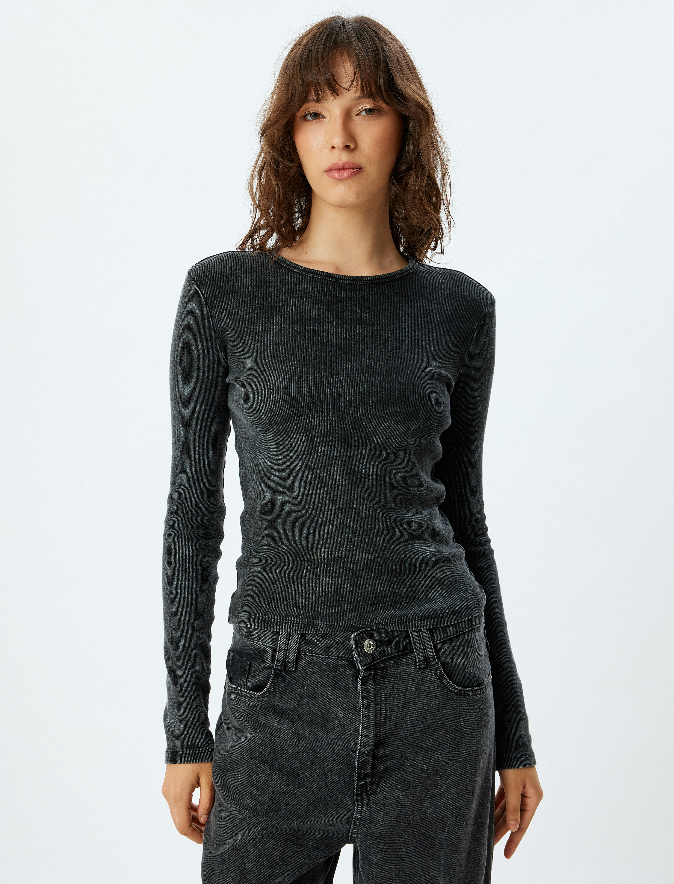   Uzun Kollu Fitilli Tişört Soluk Efektli Yuvarlak Yaka Slim Fit