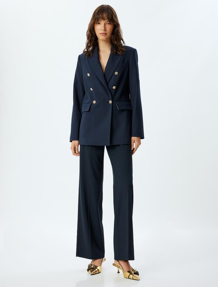  Kruvaze Blazer Ceket Bol Kalıp Kalça Boy Kapaklı Çift Cep Detaylı