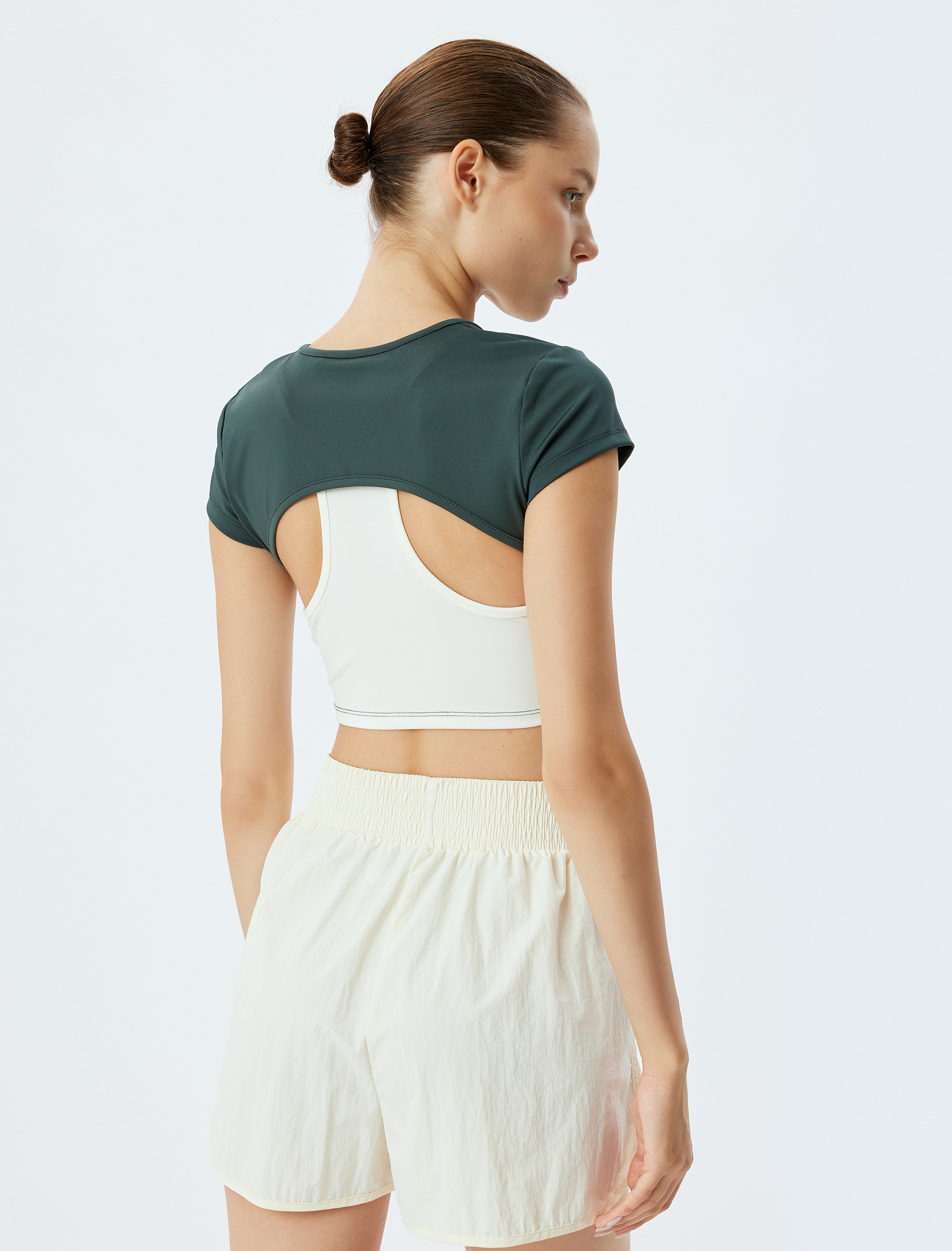   Spor Crop Tişört Kısa Kollu Pencere Detaylı Bisiklet Yaka Slim Fit İnterlok