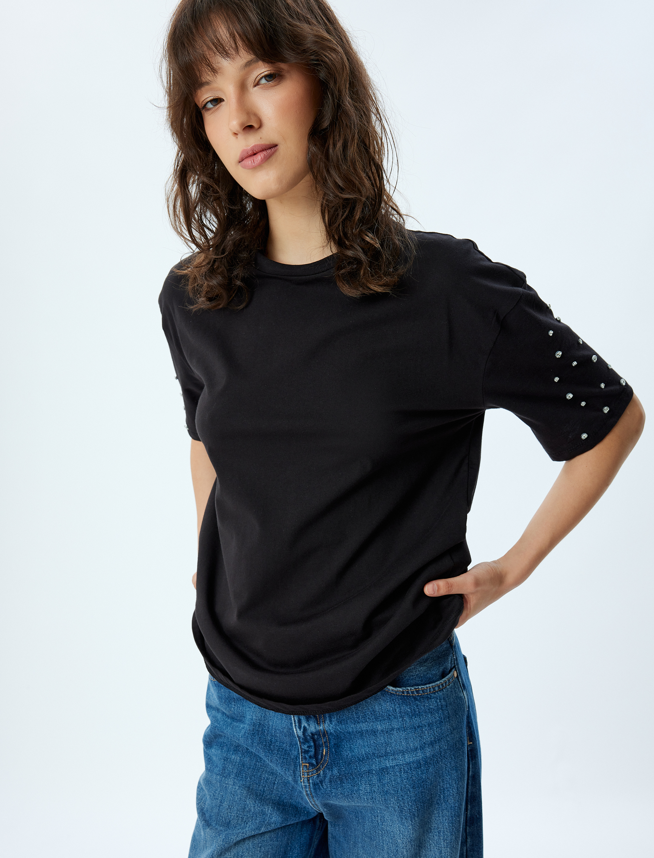   Bisiklet Yaka Pamuklu Taşlı Kısa Kollu Tişört