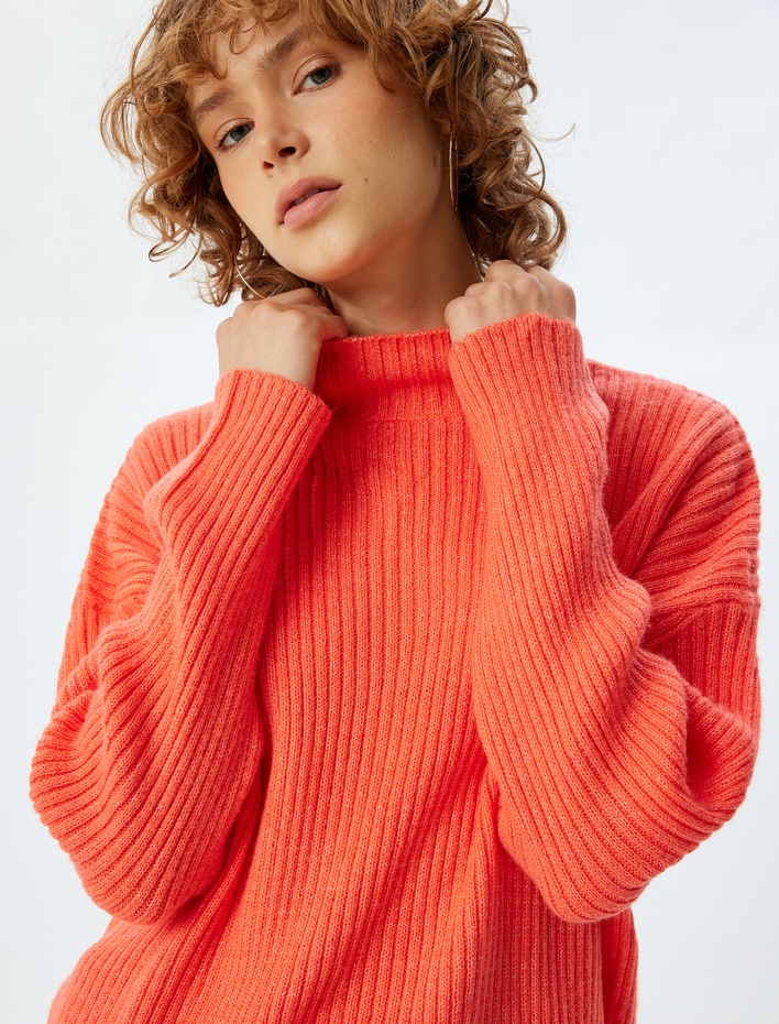  Oversize Triko Kazak Dik Yaka Uzun Kollu Dokulu