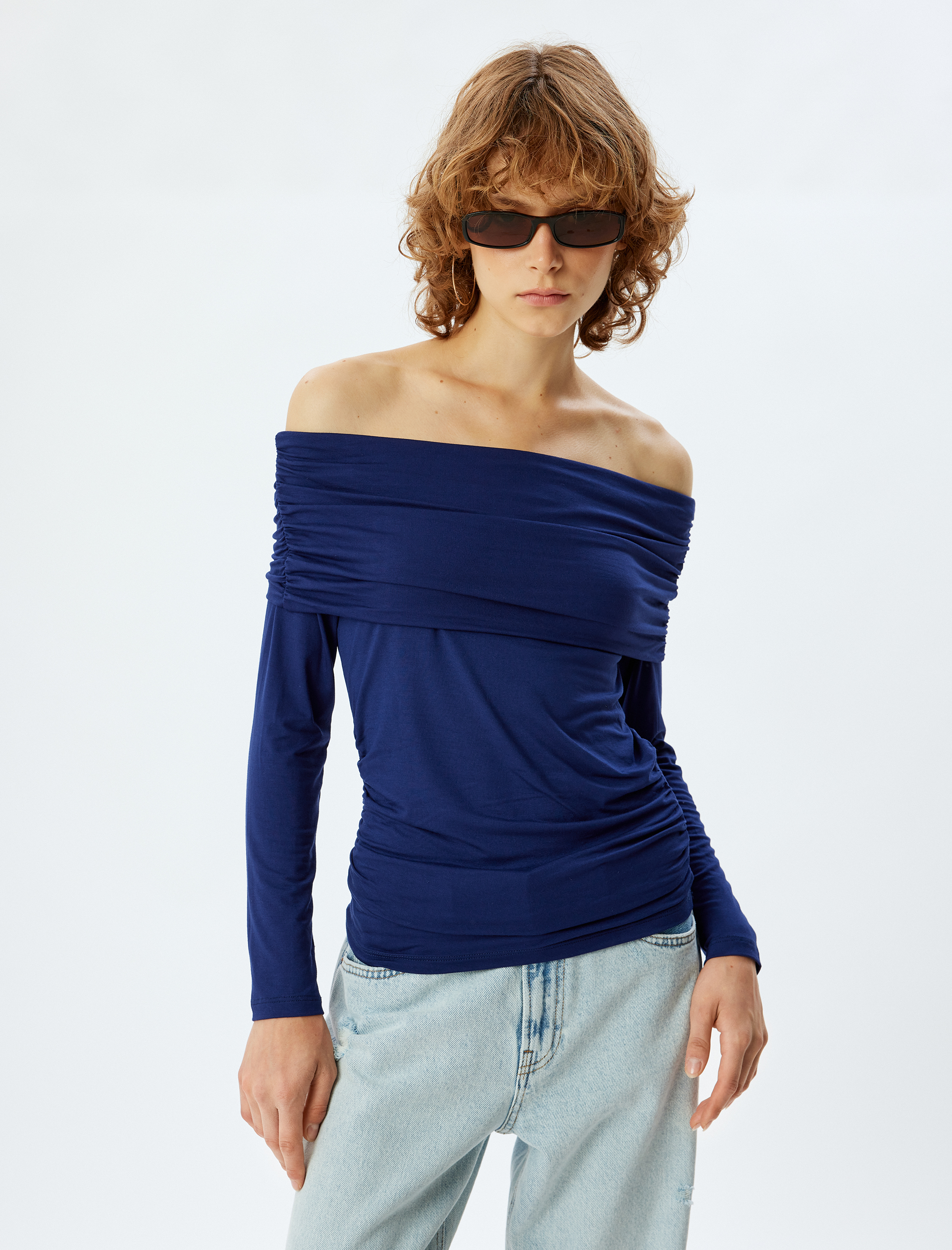   Uzun Kollu Omzu Açık Body Madonna Yaka Drapeli Slim Fit