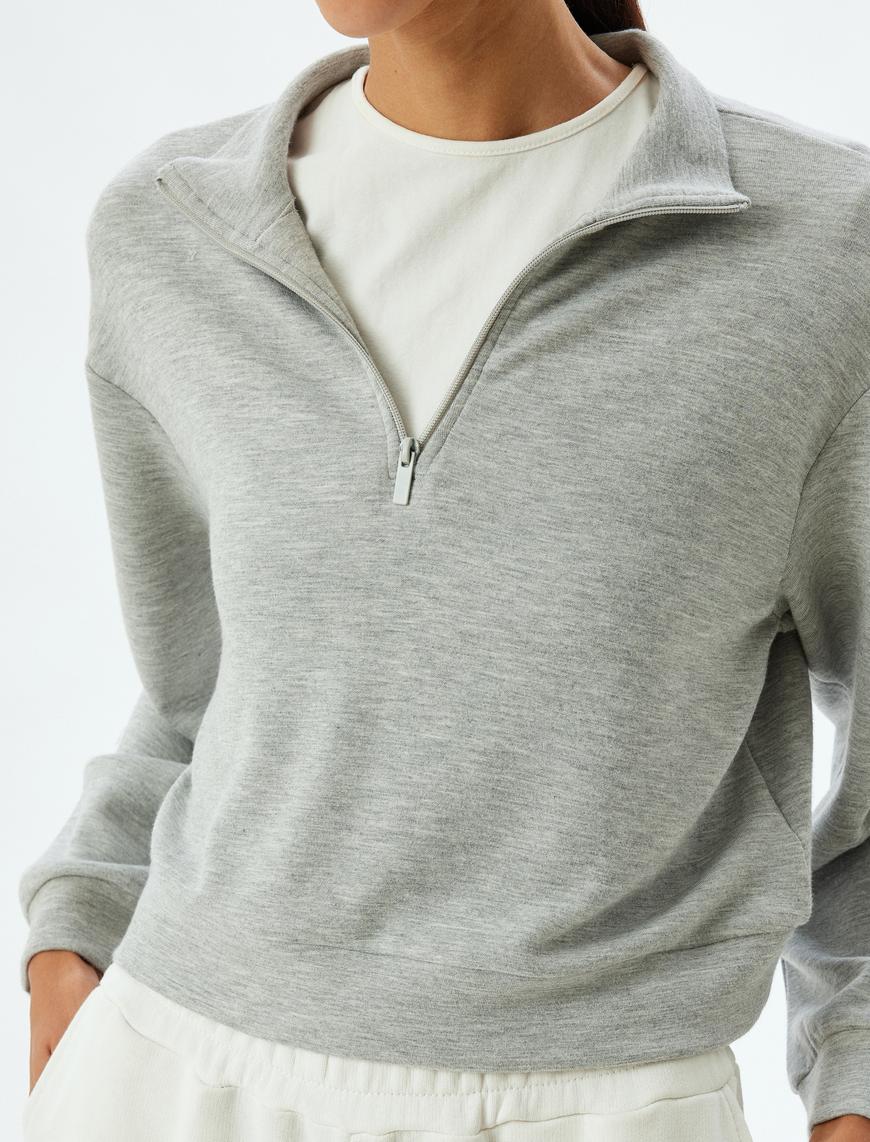   Polo Yaka Sweatshirt Yarım Fermuar Detaylı Basic