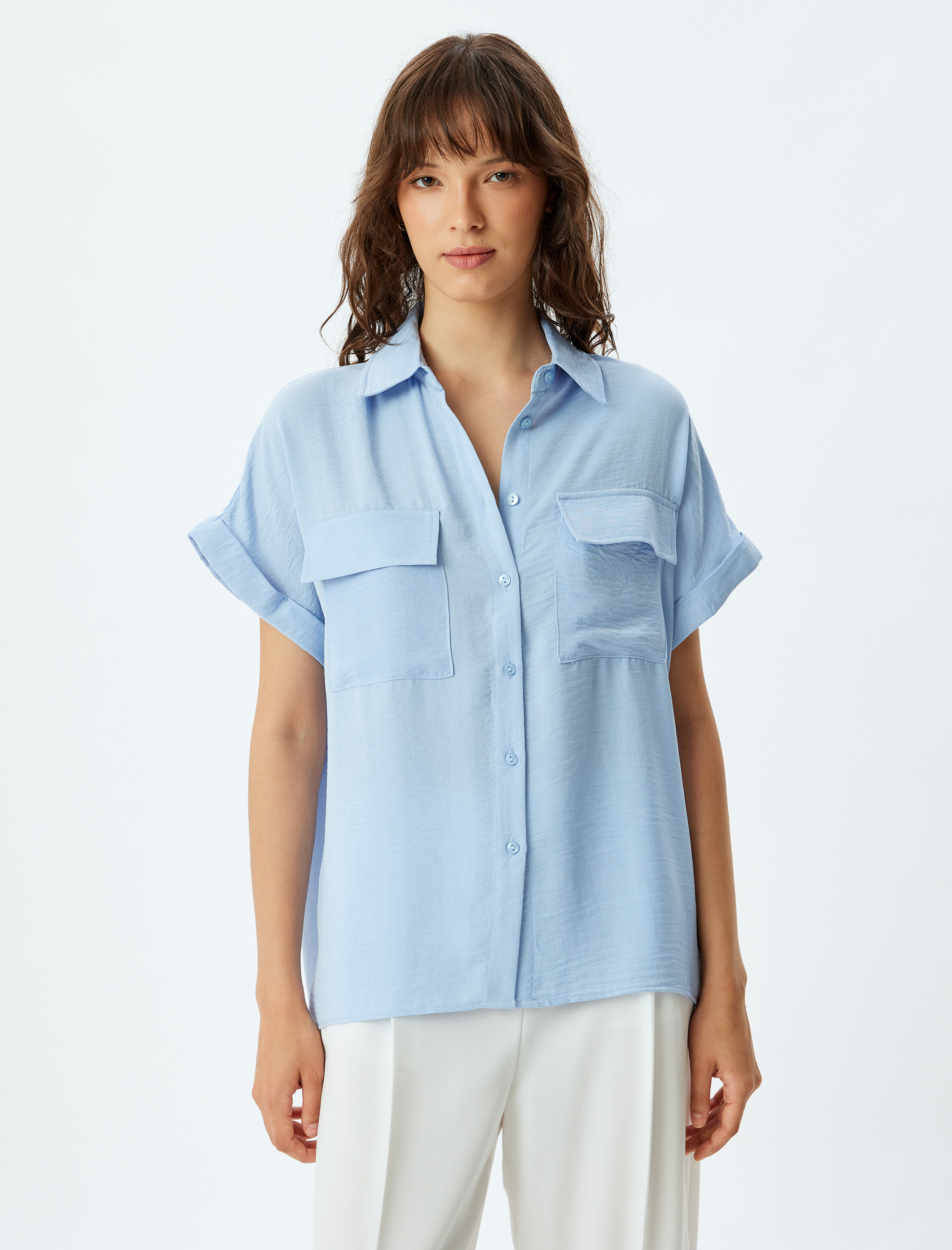   Kısa Kollu Gömlek Kapaklı Cep Detaylı Rahat Kalıp