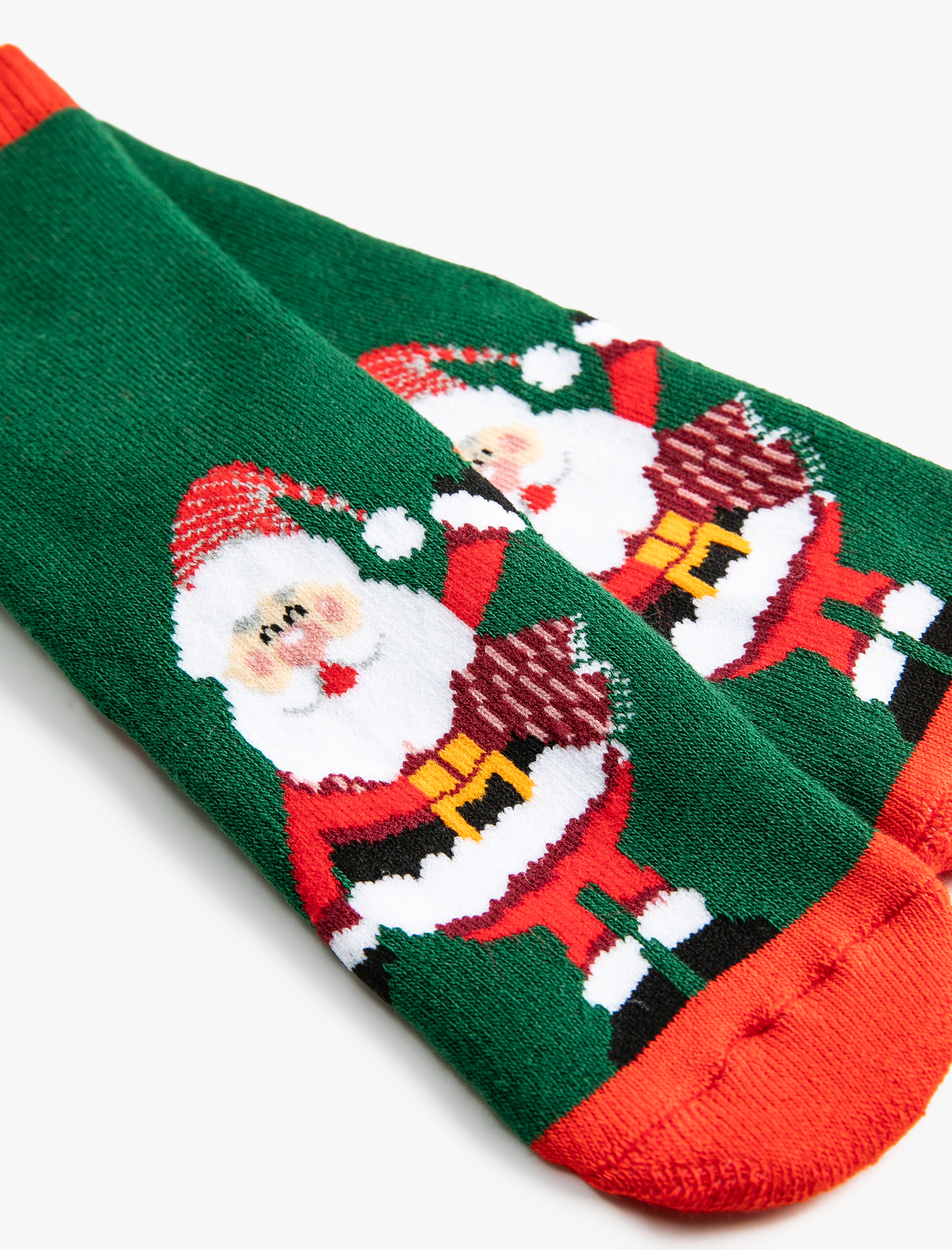 Erkek Çocuk Yılbaşı Temalı Havlu Çorap Noel Baba Detaylı