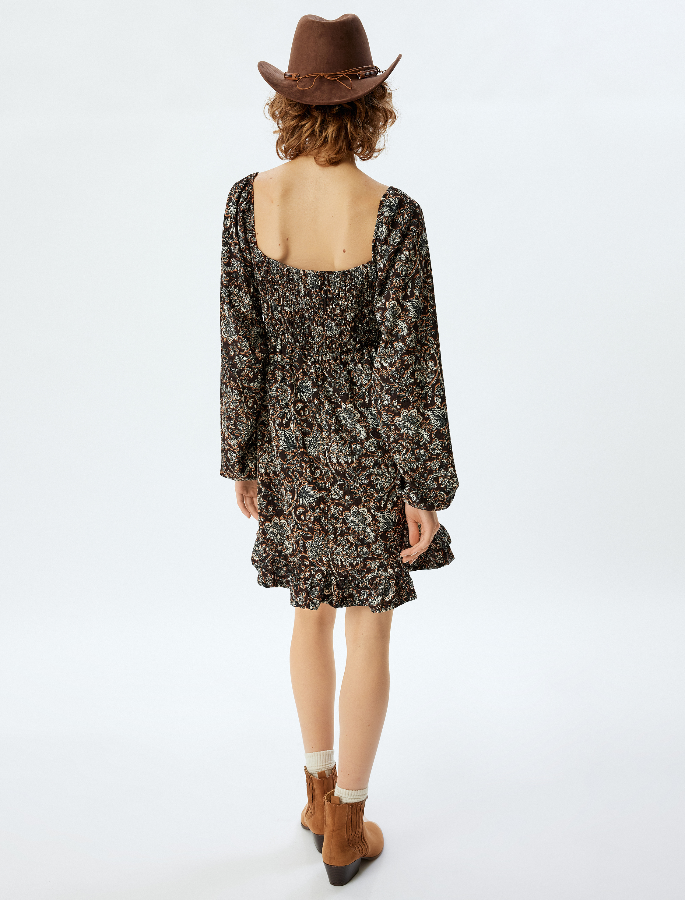   Balon Kol Elbise Mini Etnik Desenli Volanlı Bağcıklı Kare Yaka Bürümcük