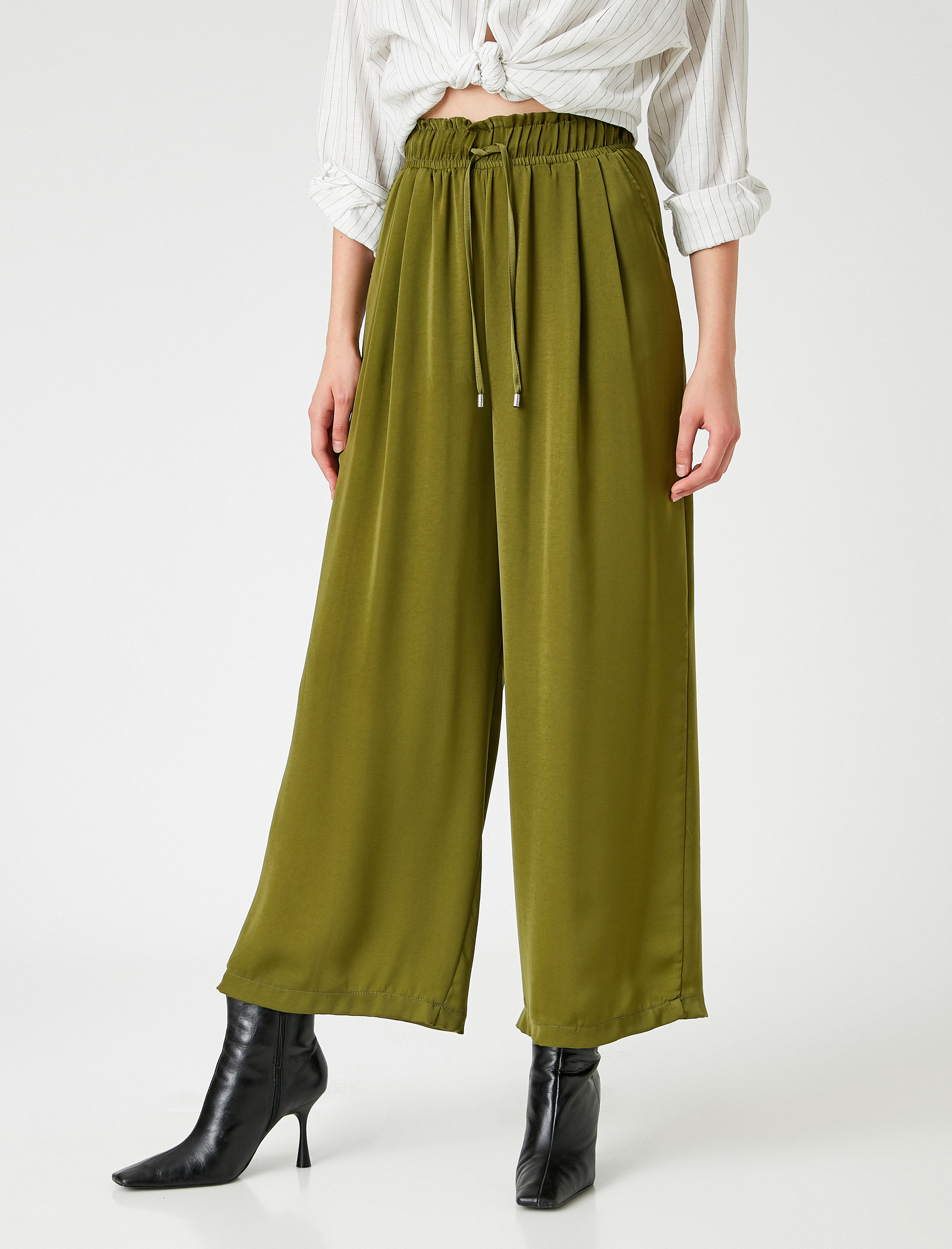   Dökümlü Pantolon Beli Lastikli Geniş Paça