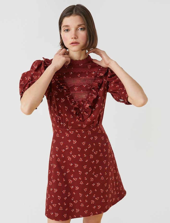  Fırfırlı Mini Elbise