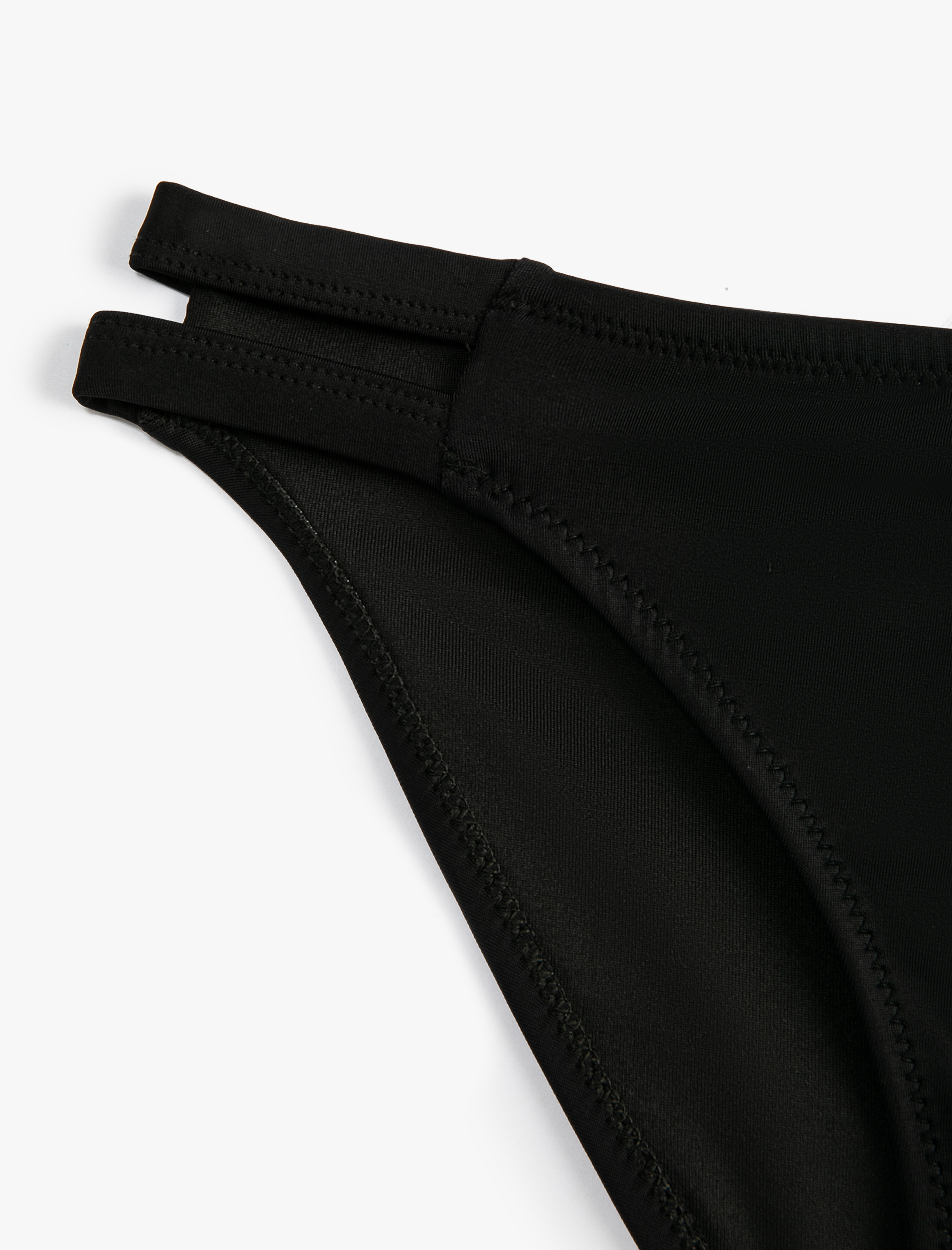   Bikini Altı Normal Bel Pencere Detaylı