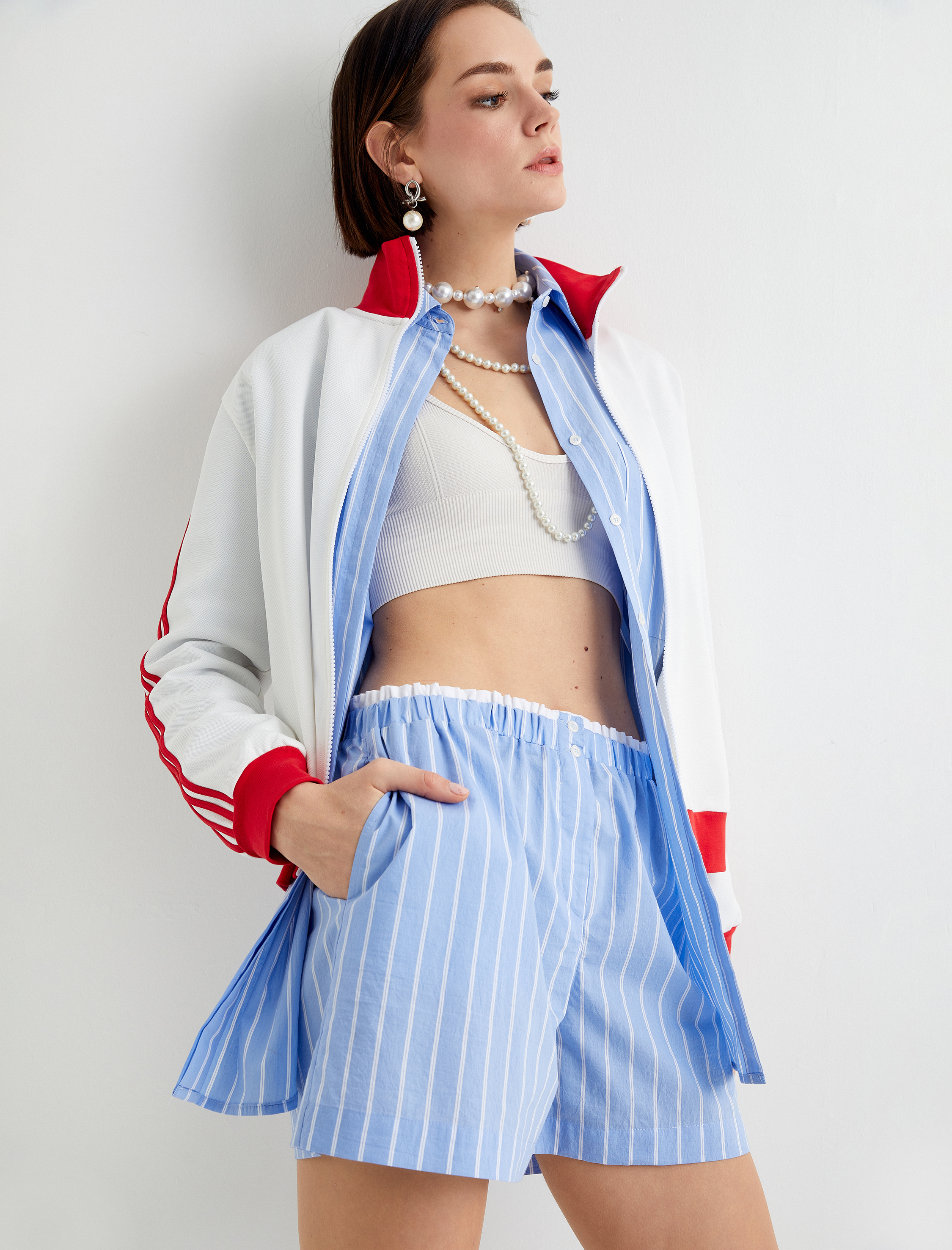   Mini Şort Cepli Beli Çift Lastik Detaylı