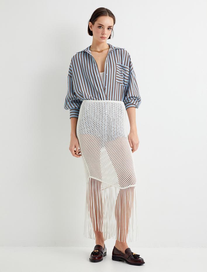  Koton X Melis Ağazat - Yarım Astarlı Püsküllü Kroşe Midi Etek