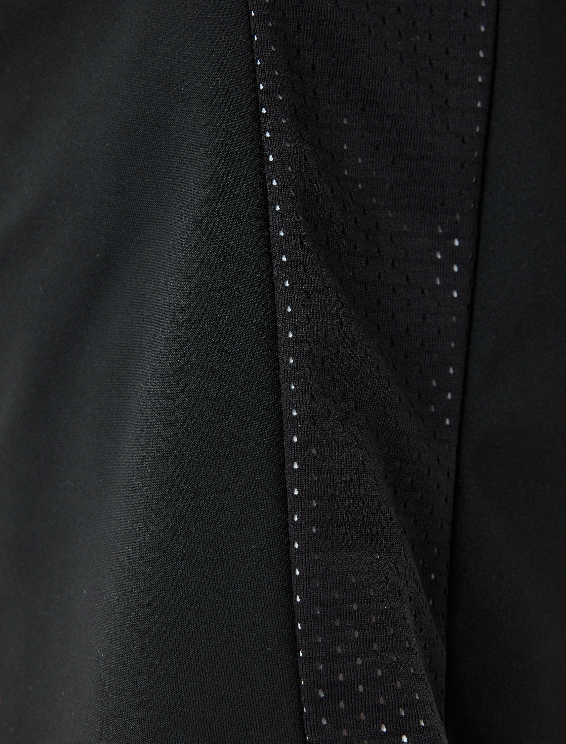 Spor Şort Kısa Beli Bağcıklı Şerit Detaylı Cepli