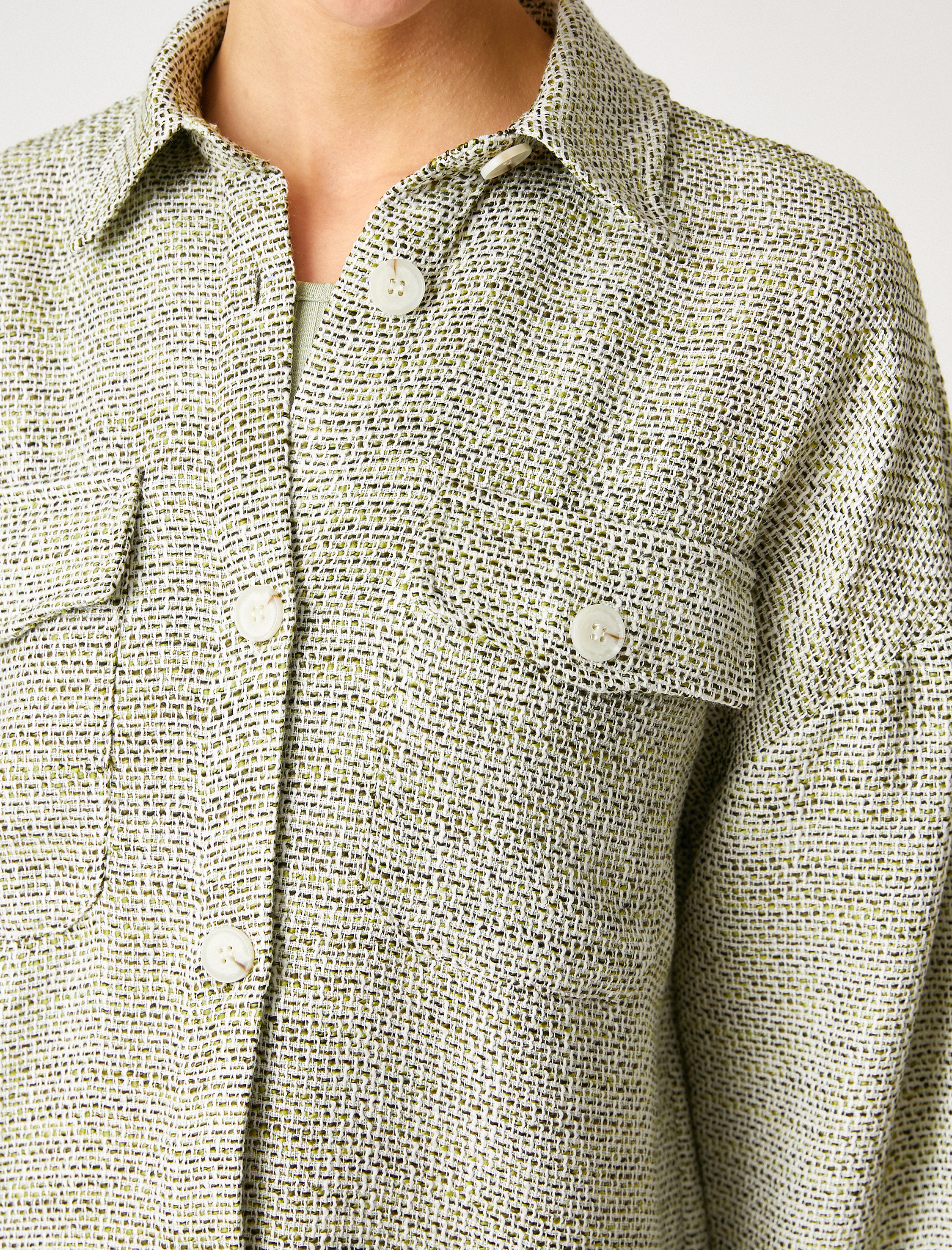   Uzun Kollu Cepli Gömlek