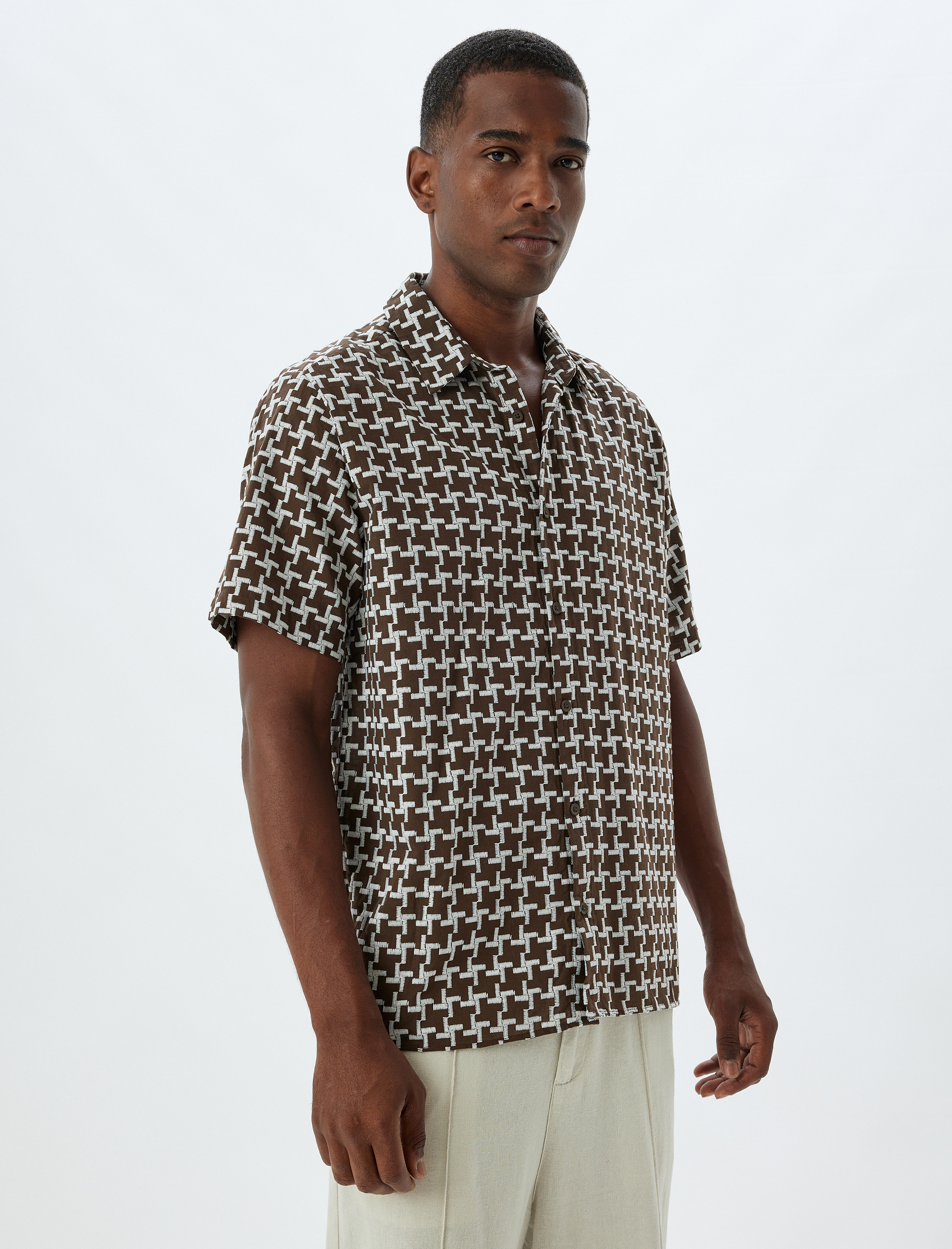   Kısa Kollu Gömlek Geometrik Desenli Pamuklu Regular Fit