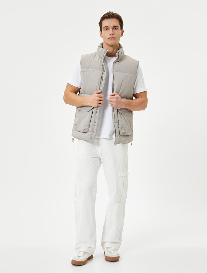  Şişme Yelek Fermuarlı Dik Yaka Kapaklı Cep Detaylı