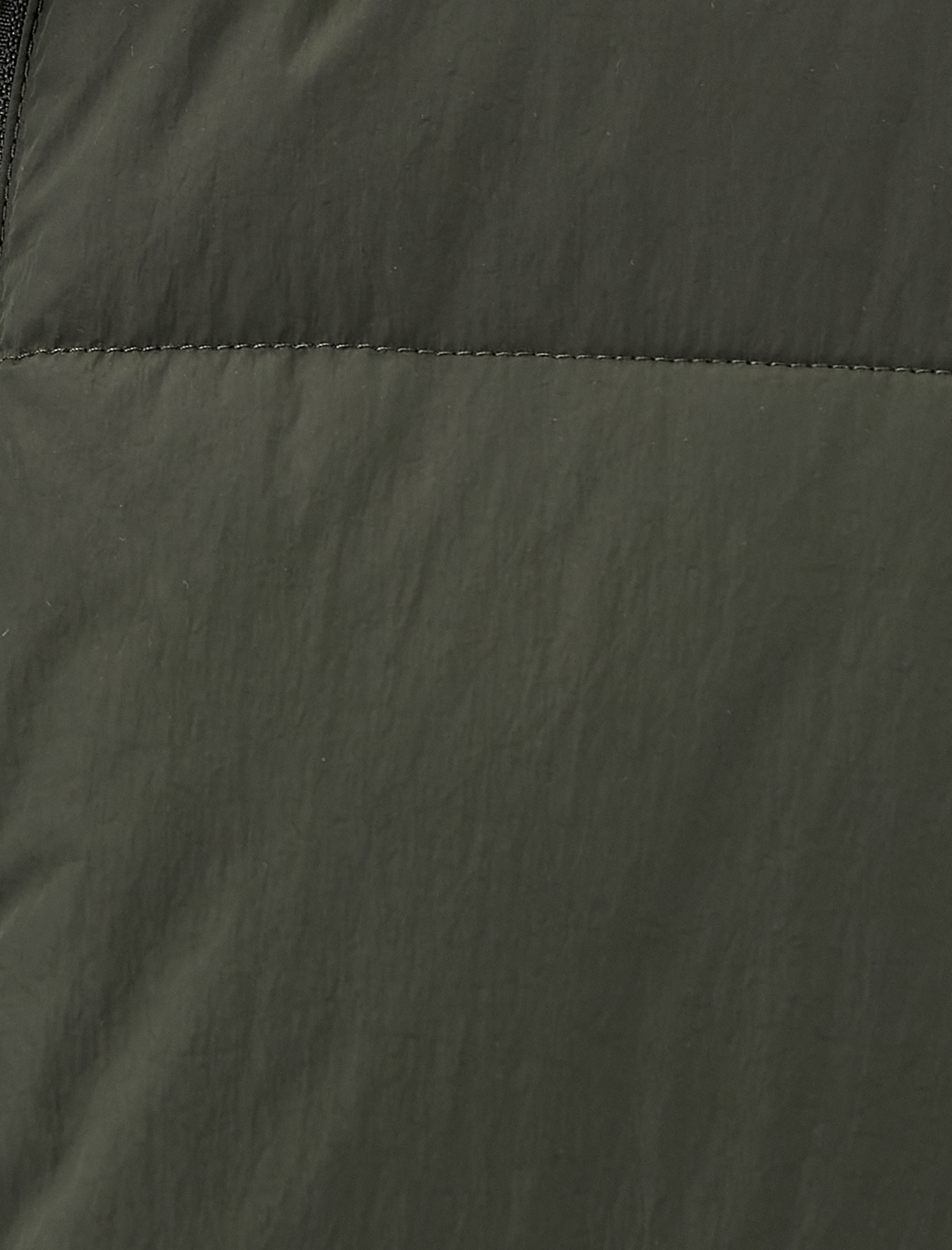 Şişme Yelek Fermuarlı Dik Yaka Kapaklı Cep Detaylı