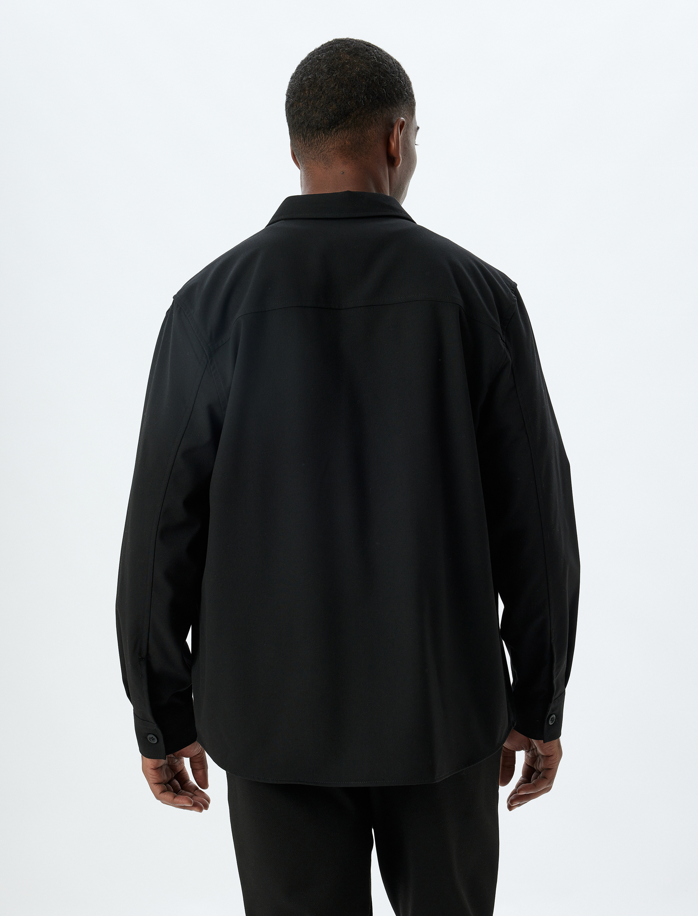   Uzun Kollu Gömlek Kapaklı Cep Detaylı Viskon Karışımlı Regular Fit