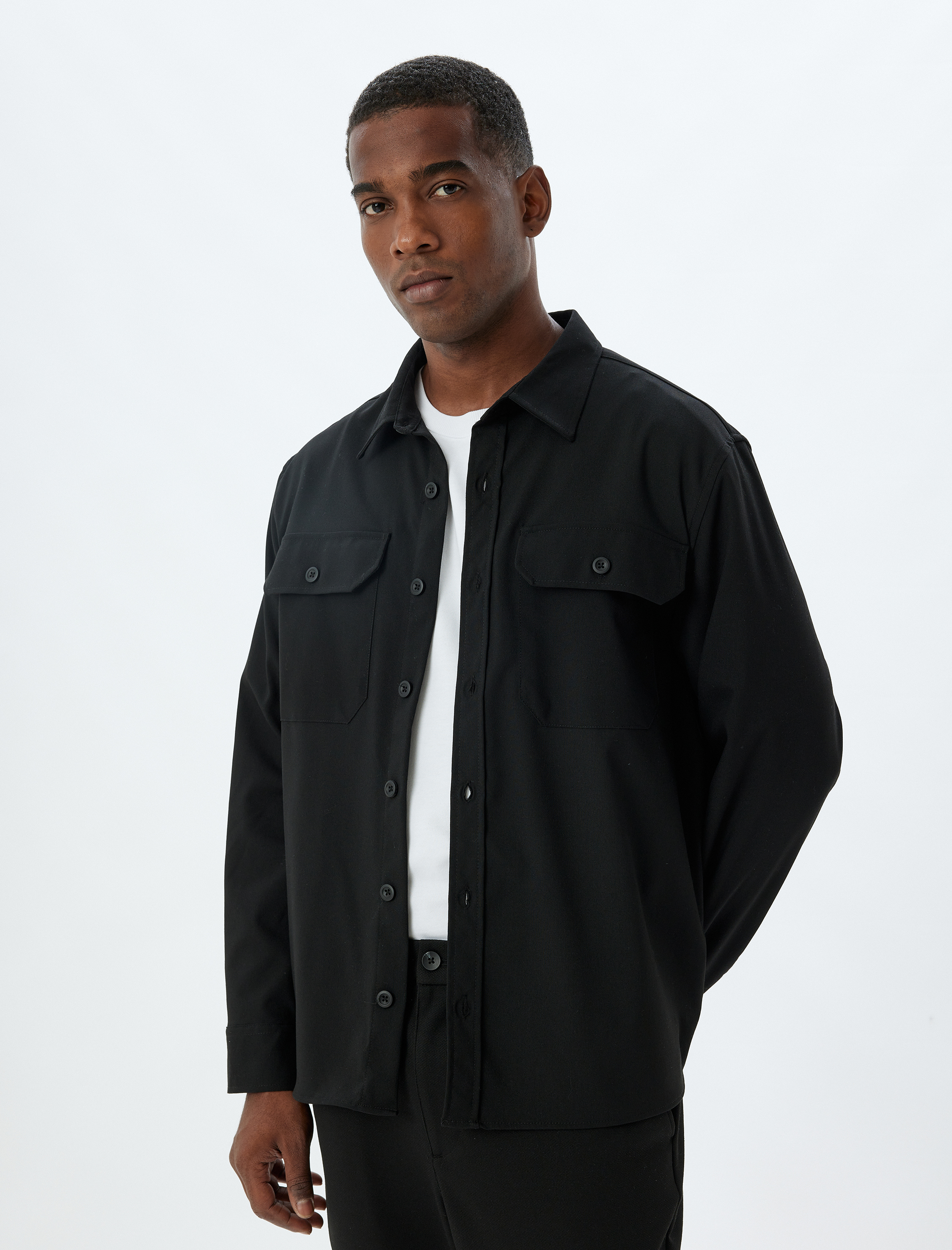   Uzun Kollu Gömlek Kapaklı Cep Detaylı Viskon Karışımlı Regular Fit