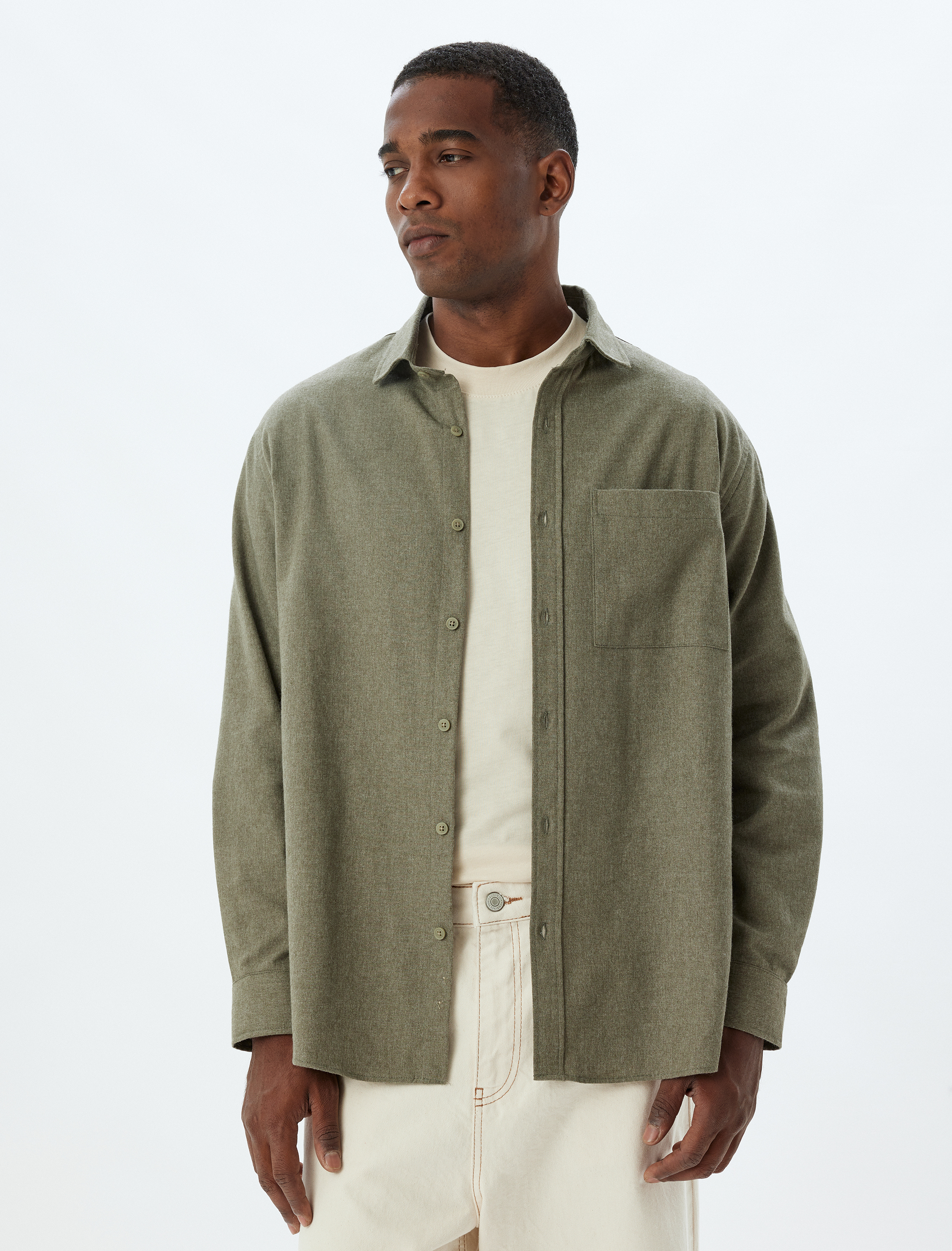   Klasik Gömlek Uzun Kollu Cep Detaylı Pamuk Karışımlı Regular Fit