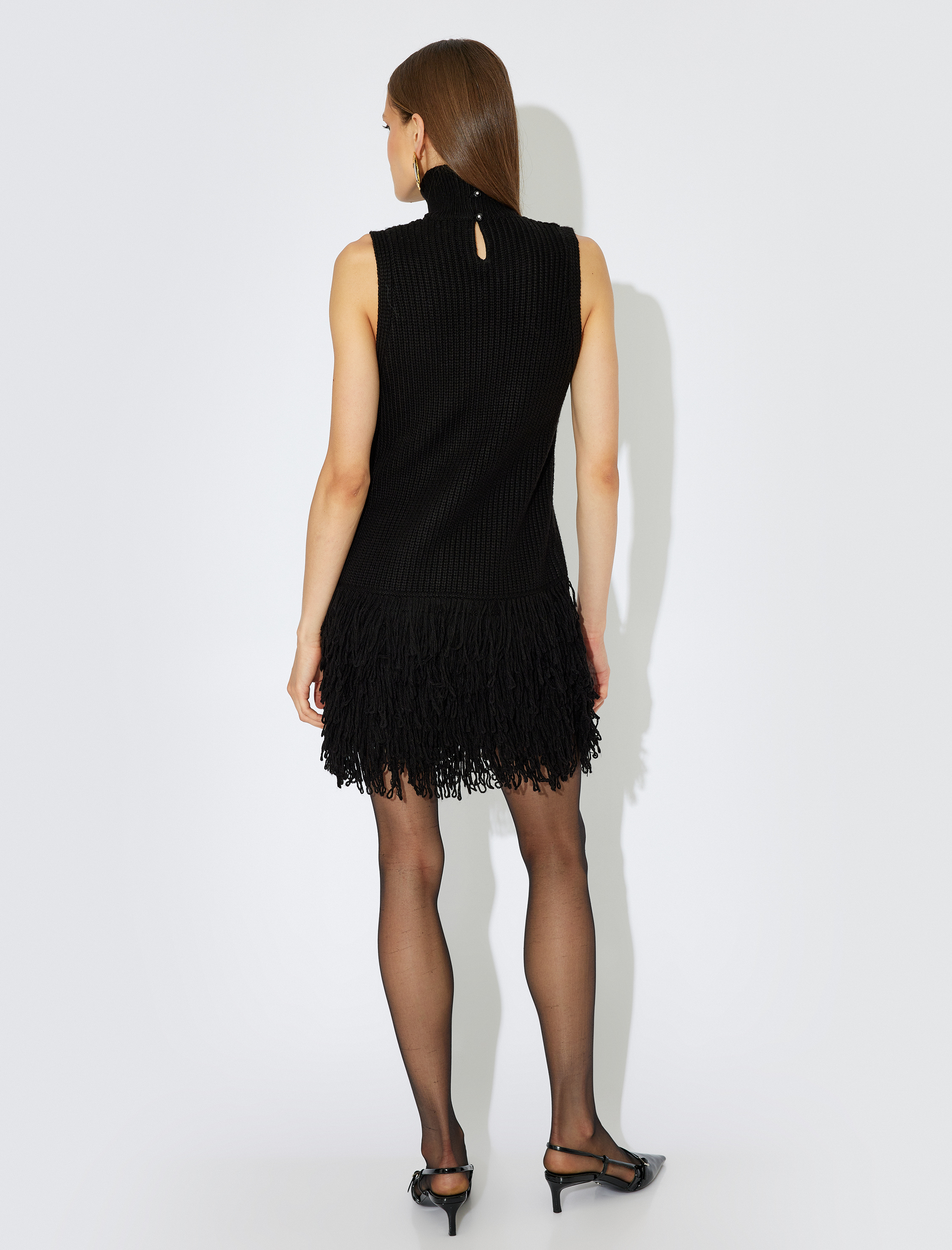   Koton X Zeynep Bastık - Mini Boy Kolsuz Balıkçı Yaka Püsküllü Triko Elbise