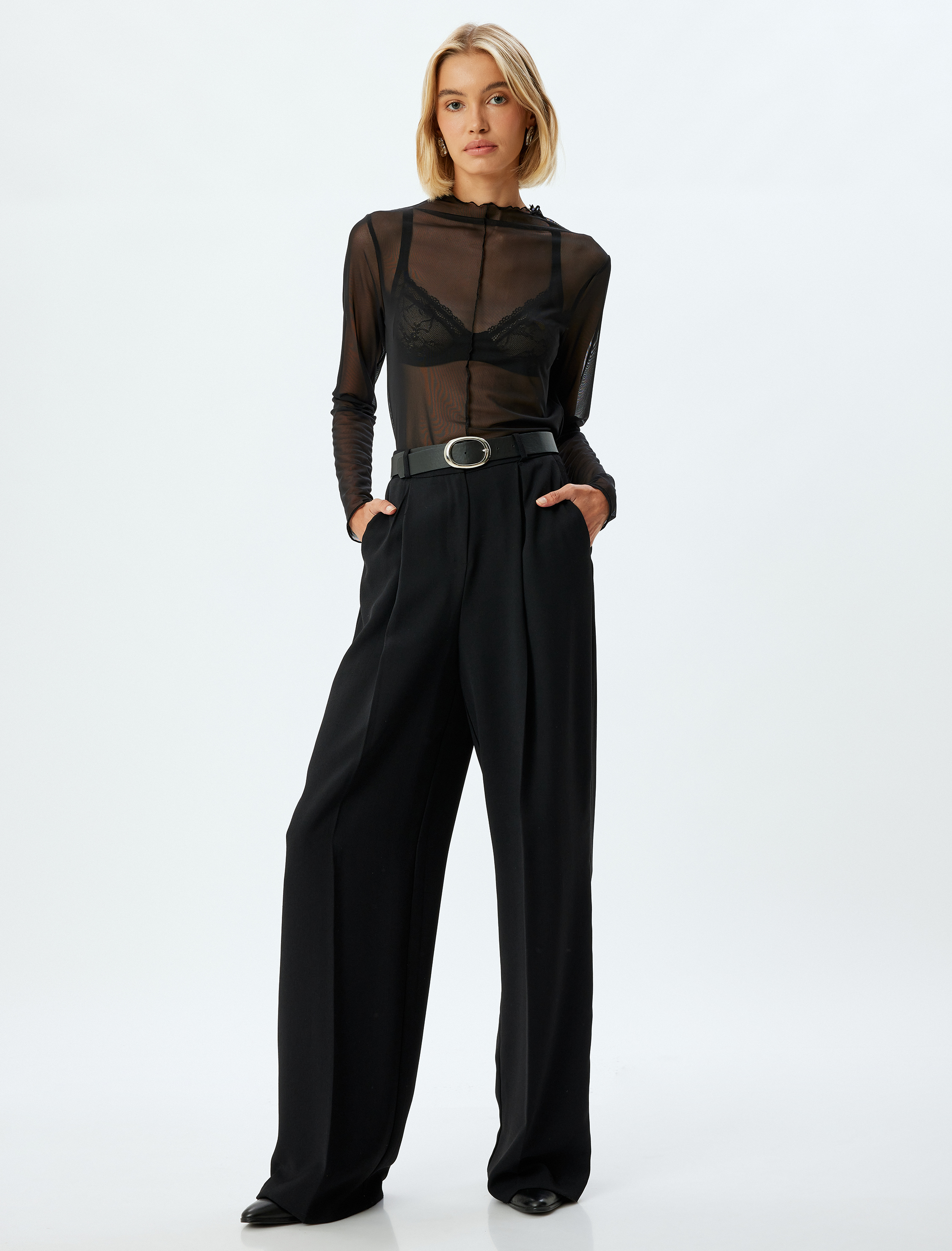   Transparan Tül Dik Yaka Uzun Kollu Tişört