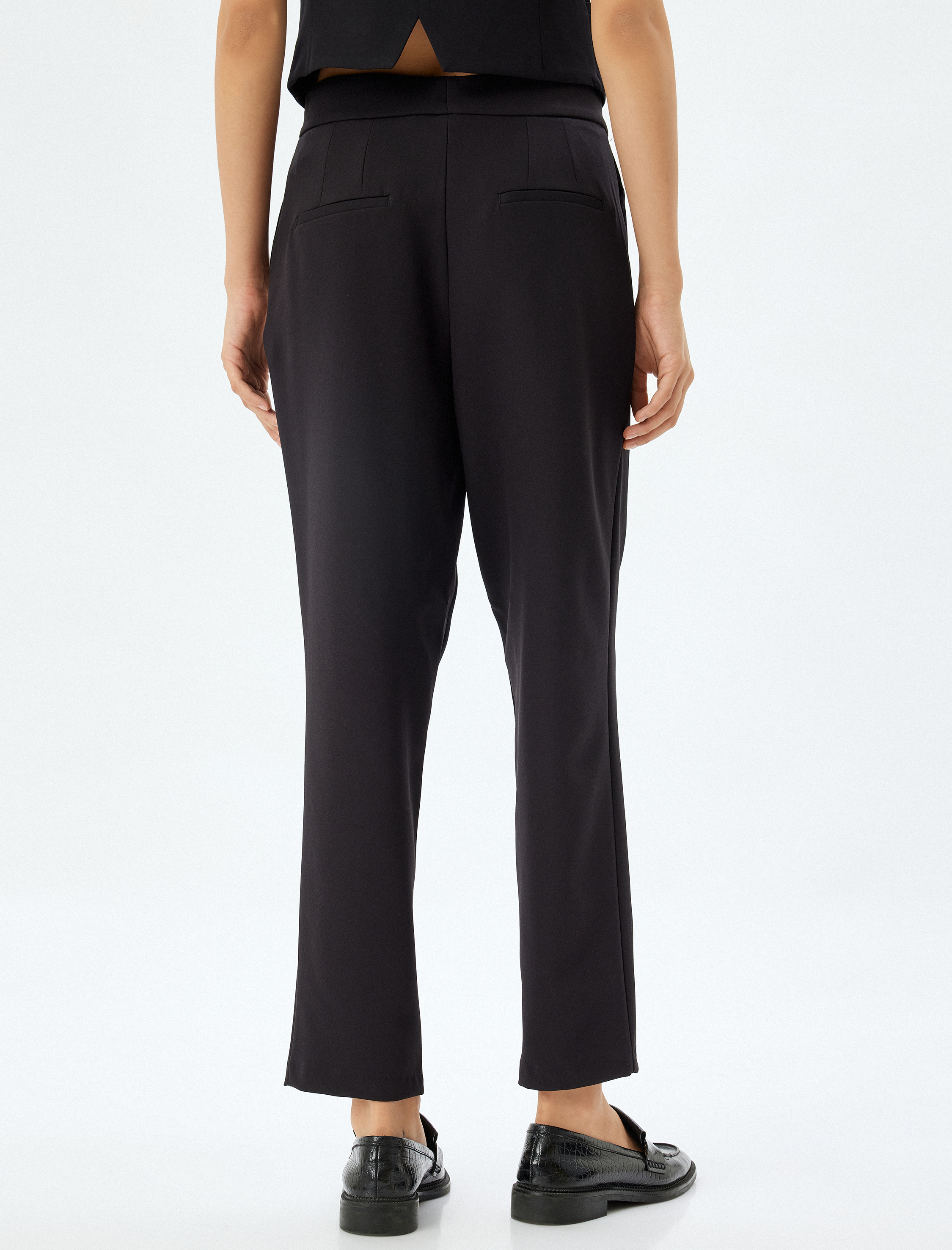   Yüksek Bel Cepli Havuç Kesim Kumaş Pantolon